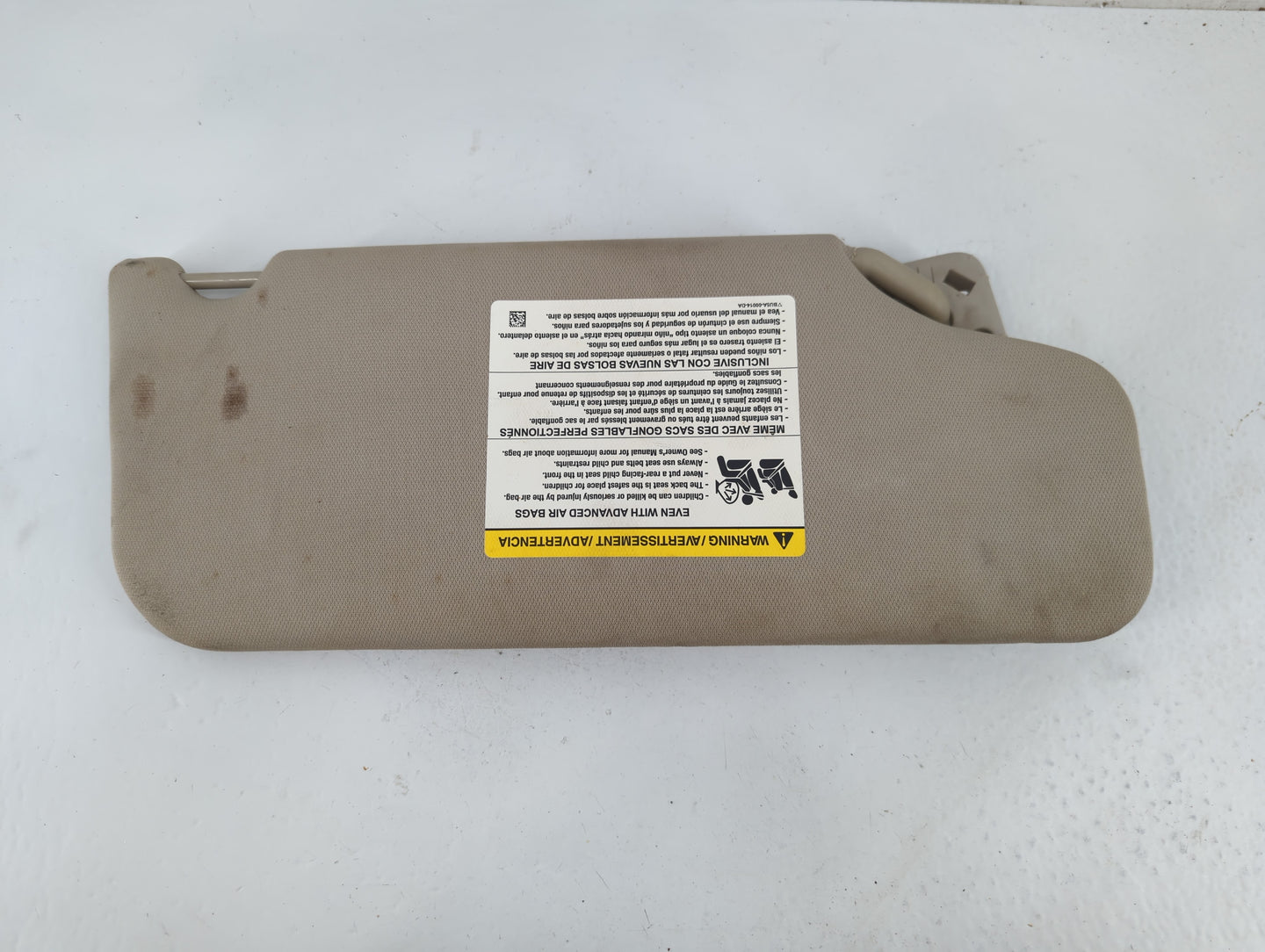 2011-2014 Ford Edge Sun Visor Shade Replacement Driver Left Mirror Fits Fits 2011 2012 2013 2014 OEM Used Auto Parts - Oemusedautoparts1.com