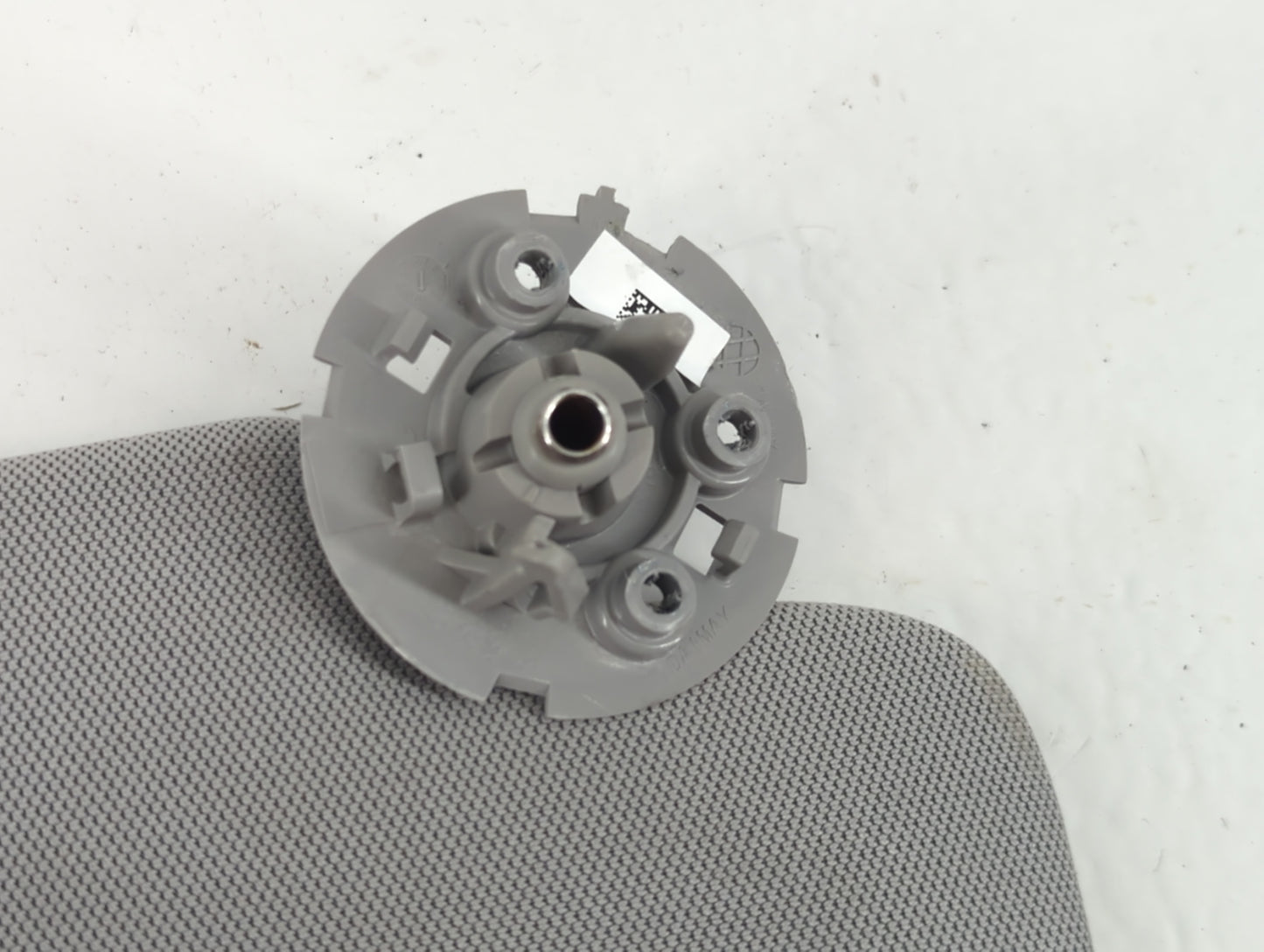 2017-2021 Chevrolet Trax Sun Visor Shade Replacement Passenger Right Mirror Fits Fits 2017 2018 2019 2020 2021 OEM Used Auto Parts