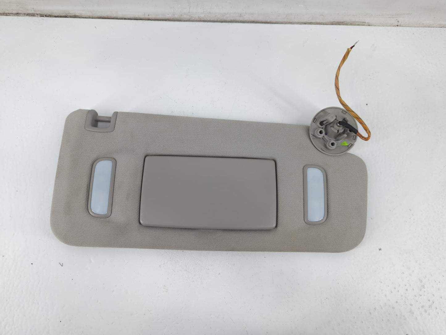 2010-2017 Chevrolet Equinox Sun Visor Shade Replacement Passenger Right Mirror Fits Fits 2010 2011 2012 2013 2014 2015 2016 2017 OEM Used Auto Parts