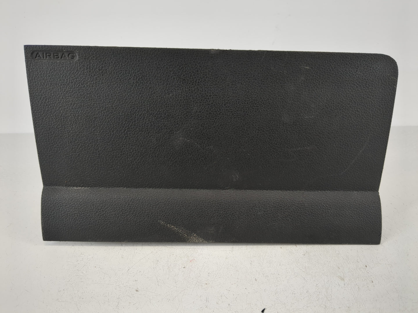 2015-2019 Ford Escape Air Bag Passenger Right Dashboard OEM P/N:CJ54-78042A01-AE3 Fits Fits 2015 2016 2017 2018 2019 OEM Used Auto Parts - Oemusedautoparts1.com