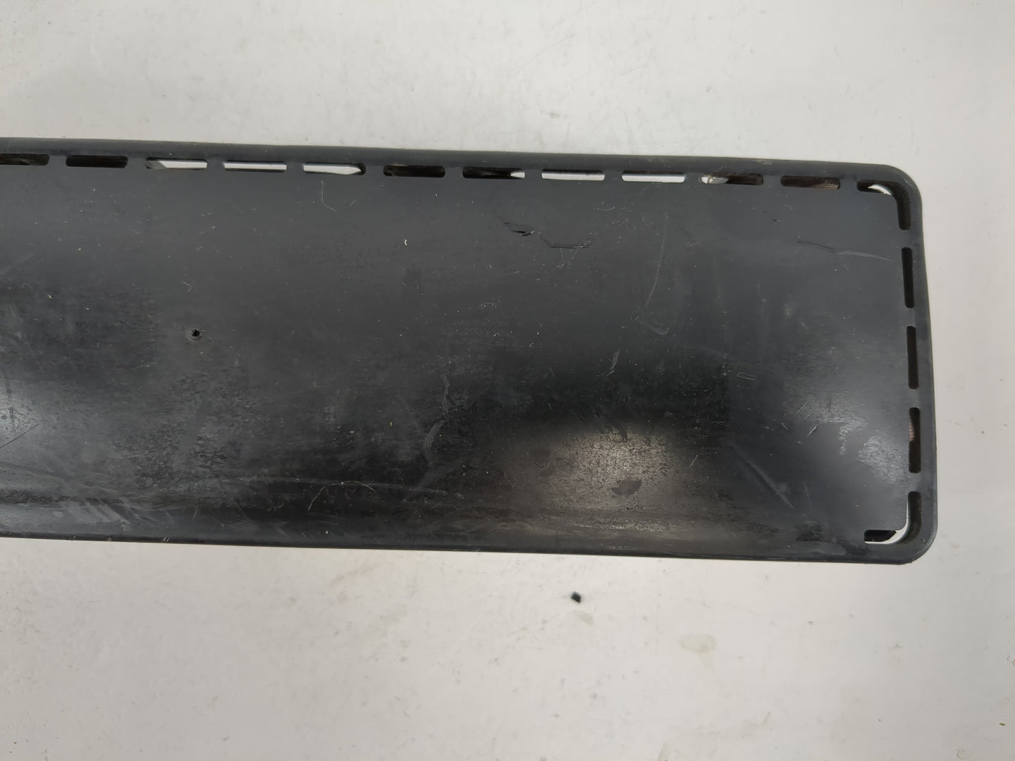 2014-2016 Chrysler Town & Country Air Bag Driver Left Knee OEM P/N:P05057771AF Fits Fits 2014 2015 2016 2017 2018 OEM Used Auto Parts - Oemusedautoparts1.com