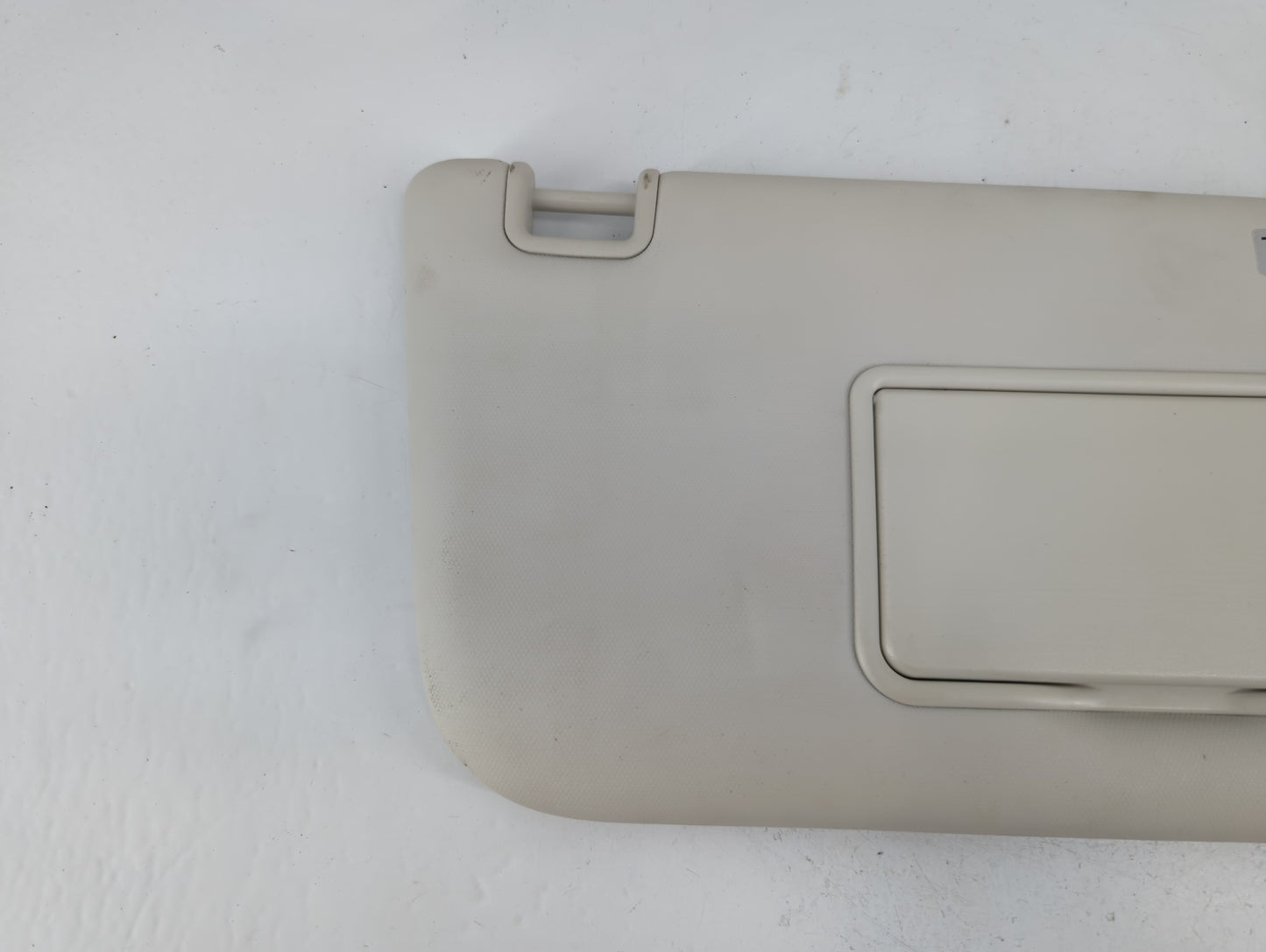 2013-2019 Ford Escape Sun Visor Shade Replacement Passenger Right Mirror Fits Fits 2013 2014 2015 2016 2017 2018 2019 OEM Used Auto Parts - Oemusedautoparts1.com
