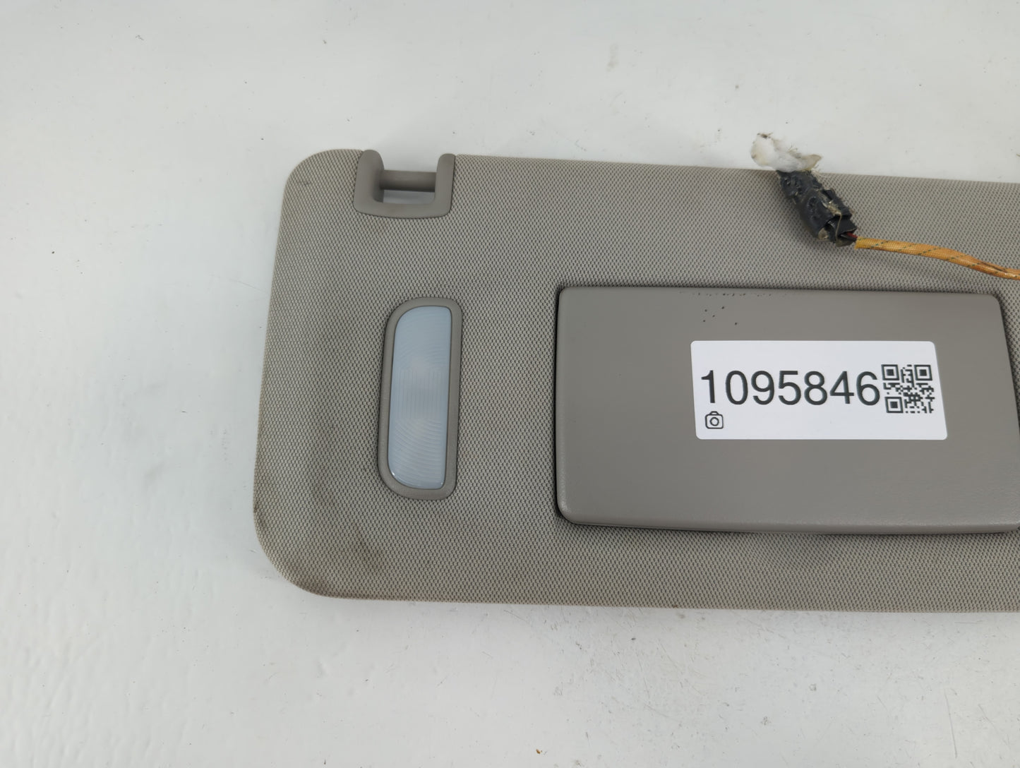 2010-2017 Chevrolet Equinox Sun Visor Shade Replacement Passenger Right Mirror Fits Fits 2010 2011 2012 2013 2014 2015 2016 2017 OEM Used Auto Parts