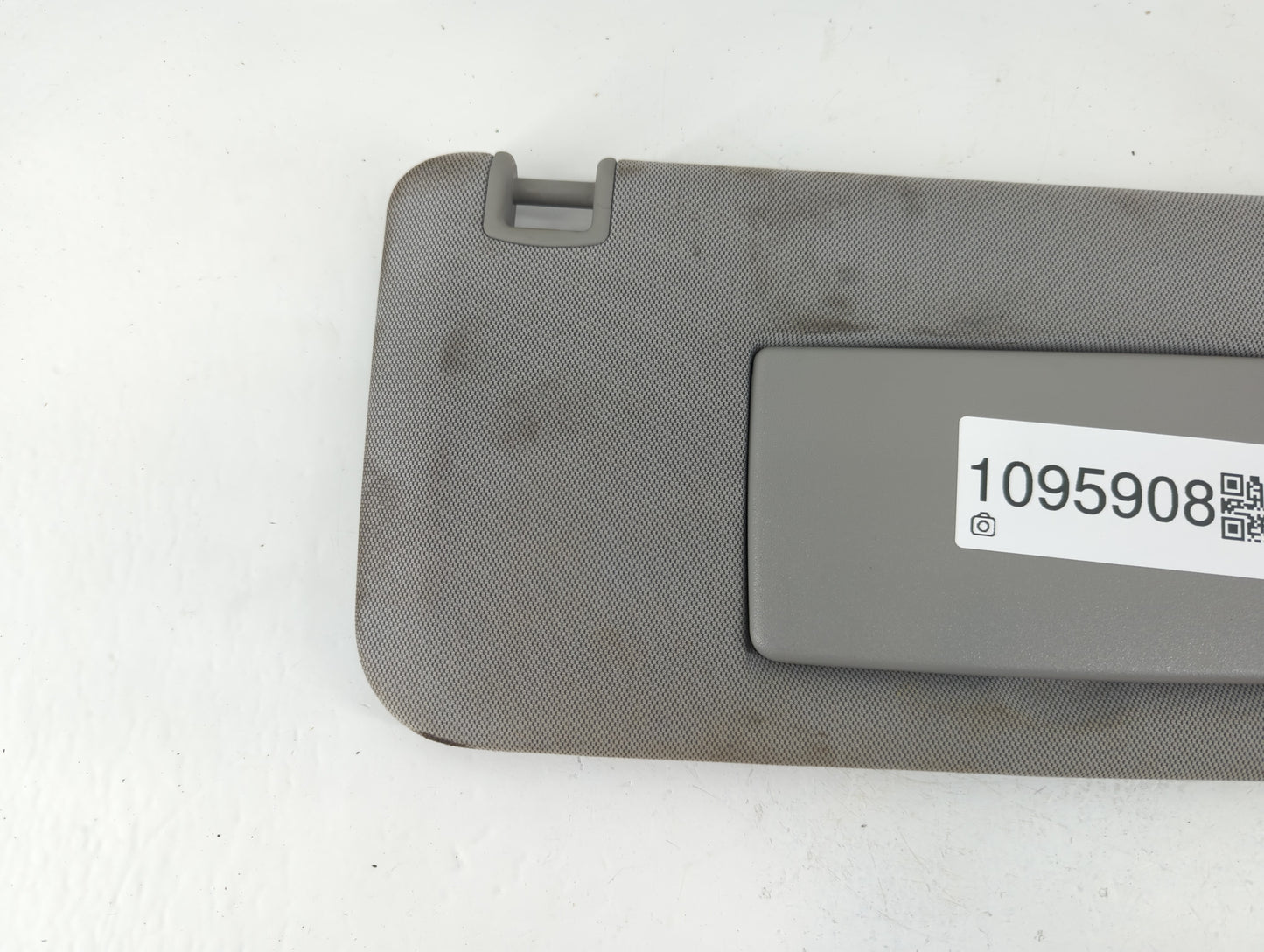 2017-2021 Chevrolet Trax Sun Visor Shade Replacement Passenger Right Mirror Fits Fits 2017 2018 2019 2020 2021 OEM Used Auto Parts