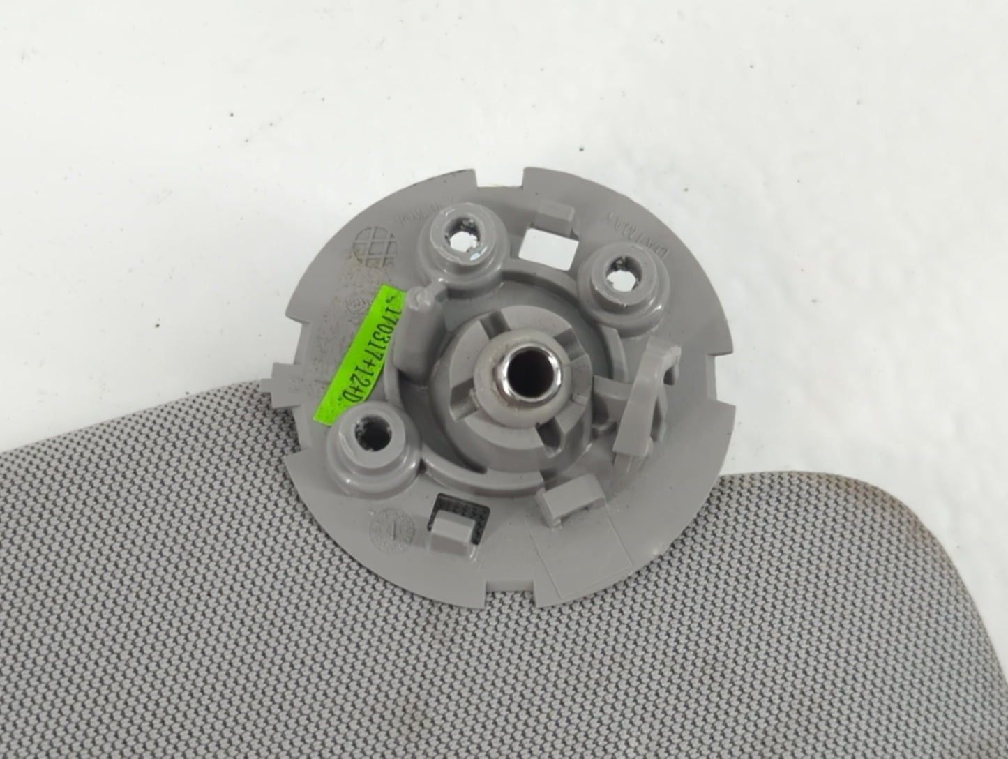 2017-2021 Chevrolet Trax Sun Visor Shade Replacement Passenger Right Mirror Fits Fits 2017 2018 2019 2020 2021 OEM Used Auto Parts