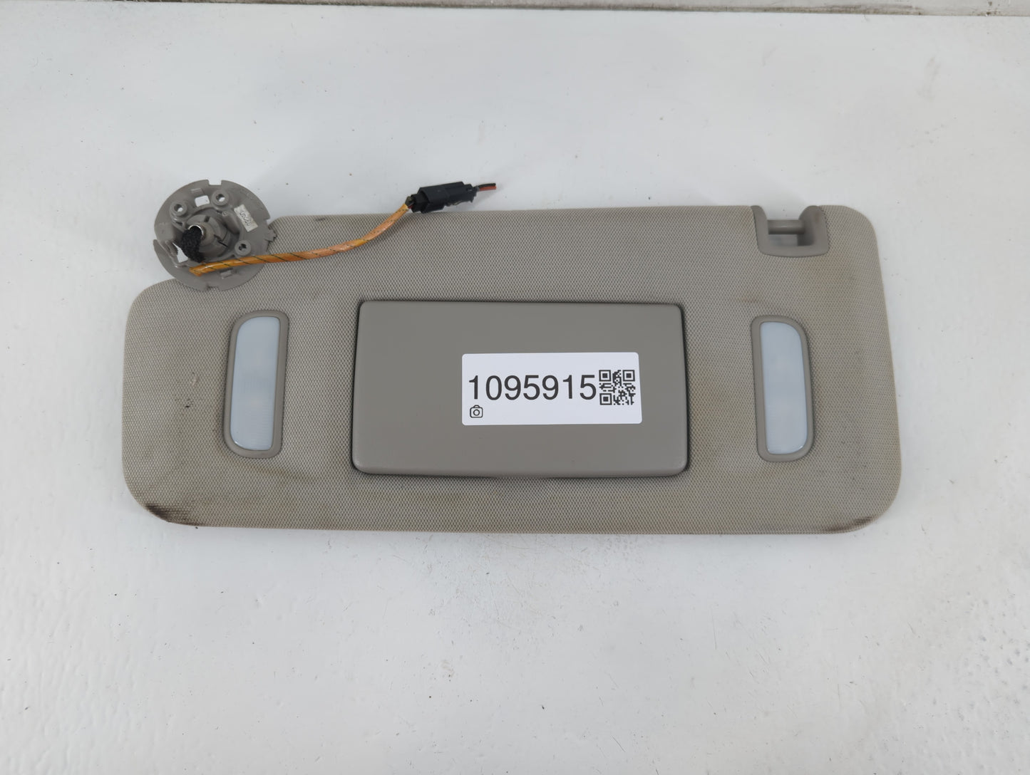 2010-2017 Chevrolet Equinox Sun Visor Shade Replacement Driver Left Mirror Fits Fits 2010 2011 2012 2013 2014 2015 2016 2017 OEM Used Auto Parts