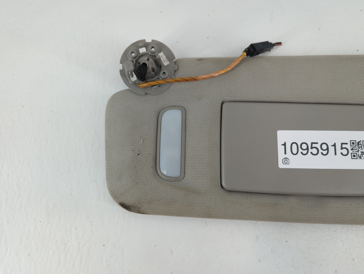 2010-2017 Chevrolet Equinox Sun Visor Shade Replacement Driver Left Mirror Fits Fits 2010 2011 2012 2013 2014 2015 2016 2017 OEM Used Auto Parts