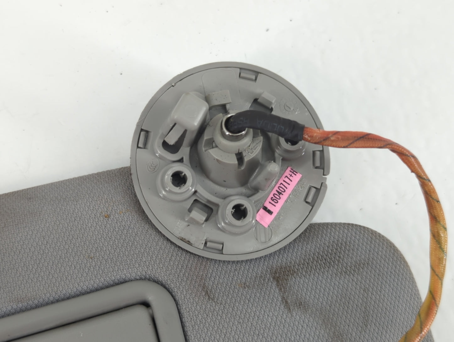 2016-2021 Chevrolet Malibu Sun Visor Shade Replacement Passenger Right Mirror Fits Fits 2016 2017 2018 2019 2020 2021 OEM Used Auto Parts