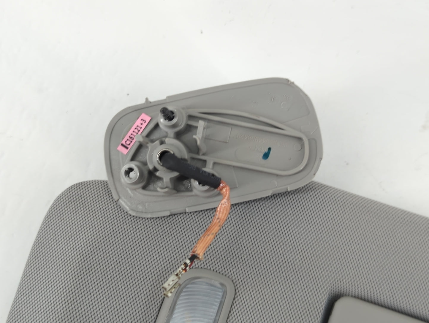 2014-2019 Chevrolet Silverado 1500 Sun Visor Shade Replacement Driver Left Mirror Fits Fits 2014 2015 2016 2017 2018 2019 OEM Used Auto Parts