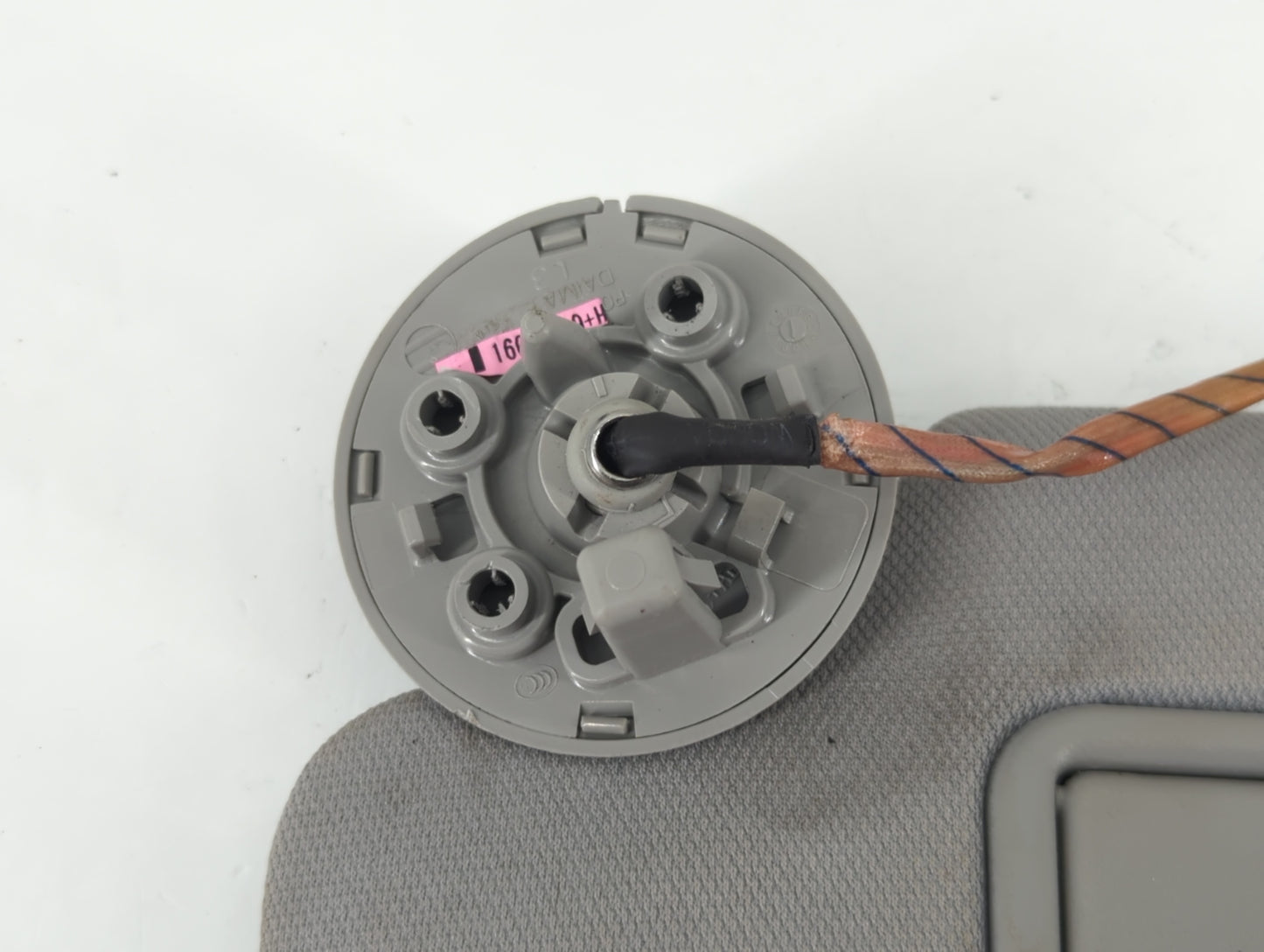 2016-2021 Chevrolet Malibu Sun Visor Shade Replacement Passenger Right Mirror Fits Fits 2016 2017 2018 2019 2020 2021 OEM Used Auto Parts