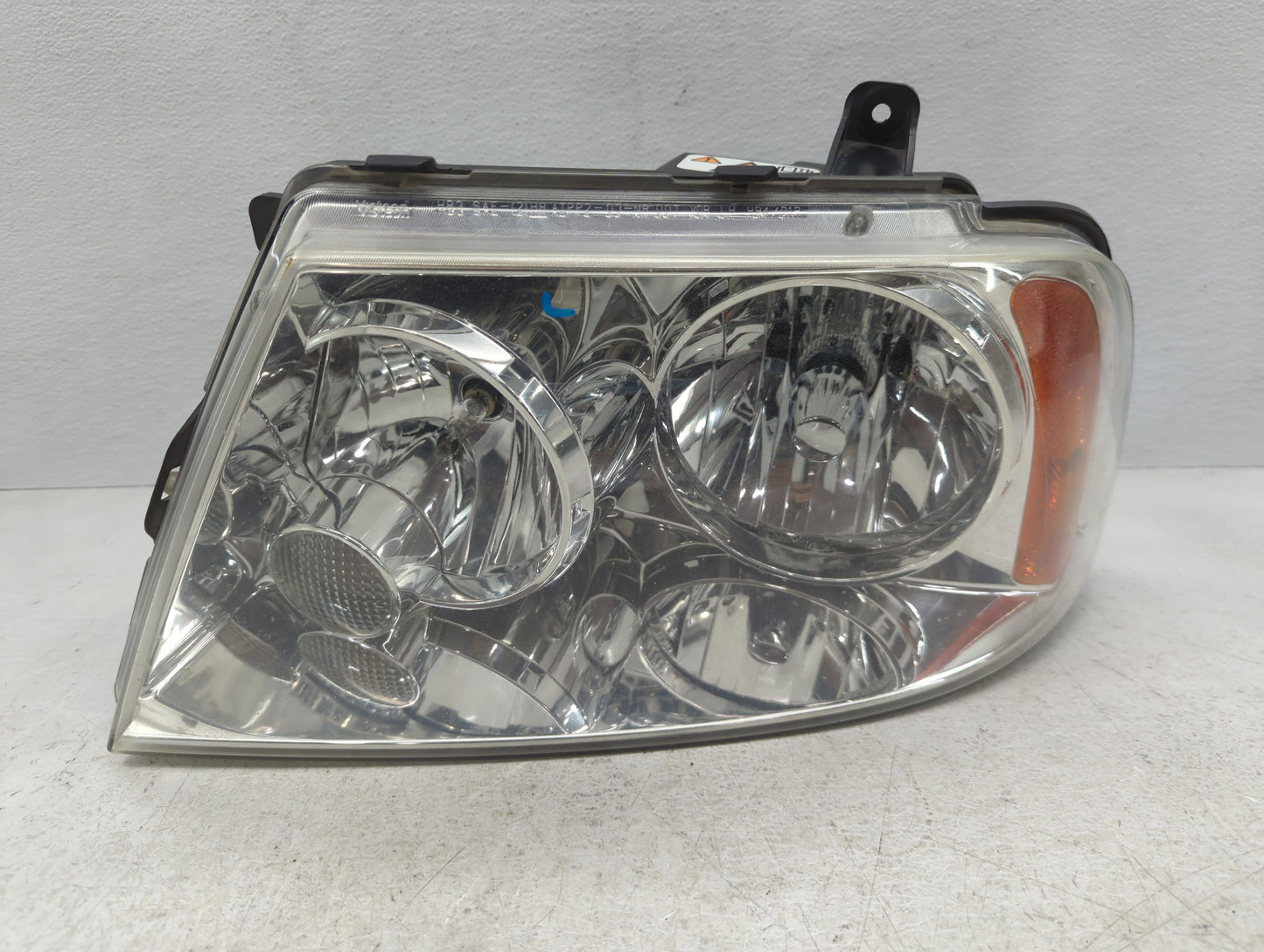 2003-2006 Lincoln Navigator Driver Left Oem Head Light Headlight Lamp