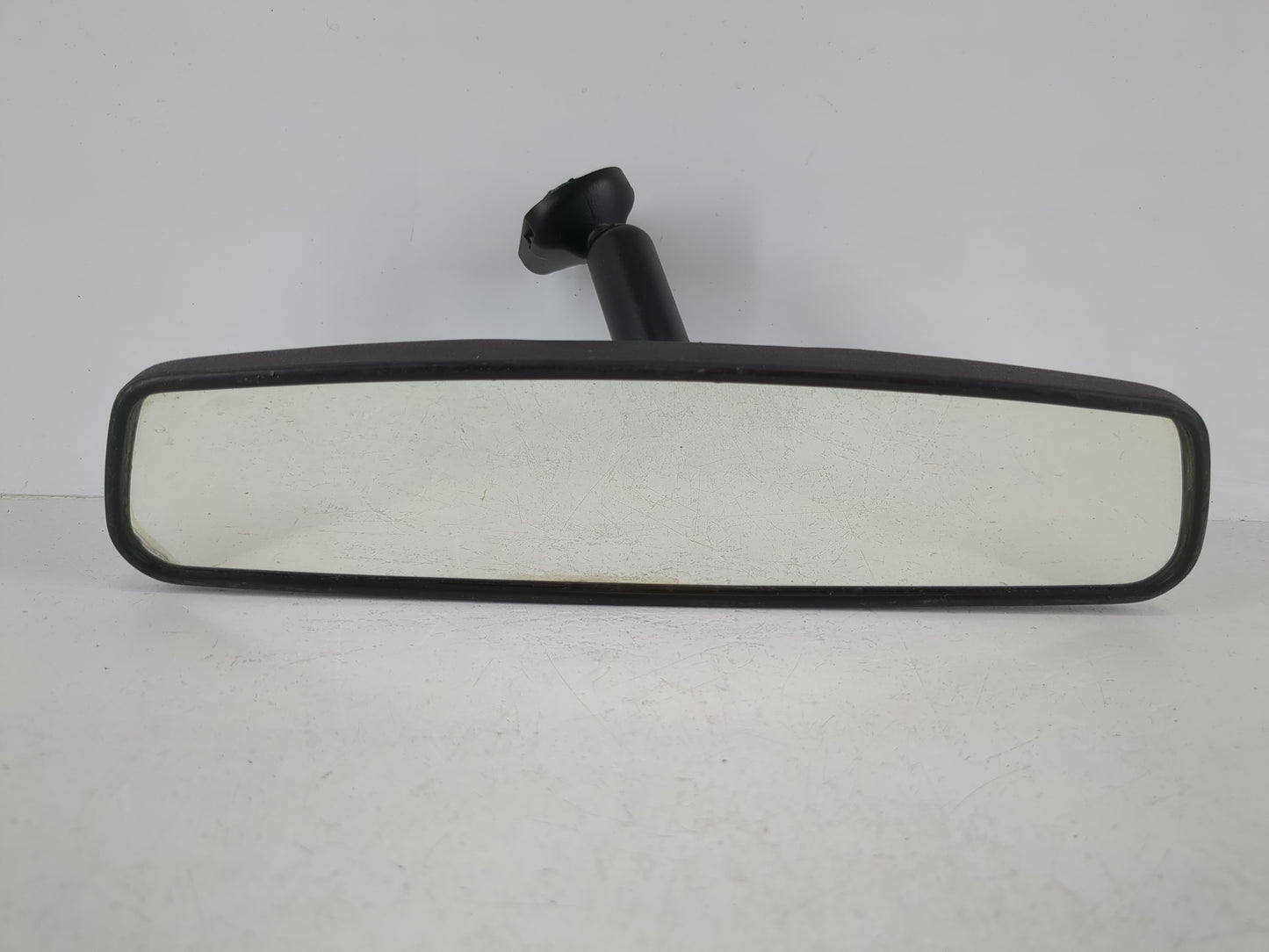 2004-2008 Chrysler Pacifica Interior Rear View Mirror Replacement OEM P/N:E8011083 Fits Fits 2004 2005 2006 2007 2008 OEM Used Auto Parts