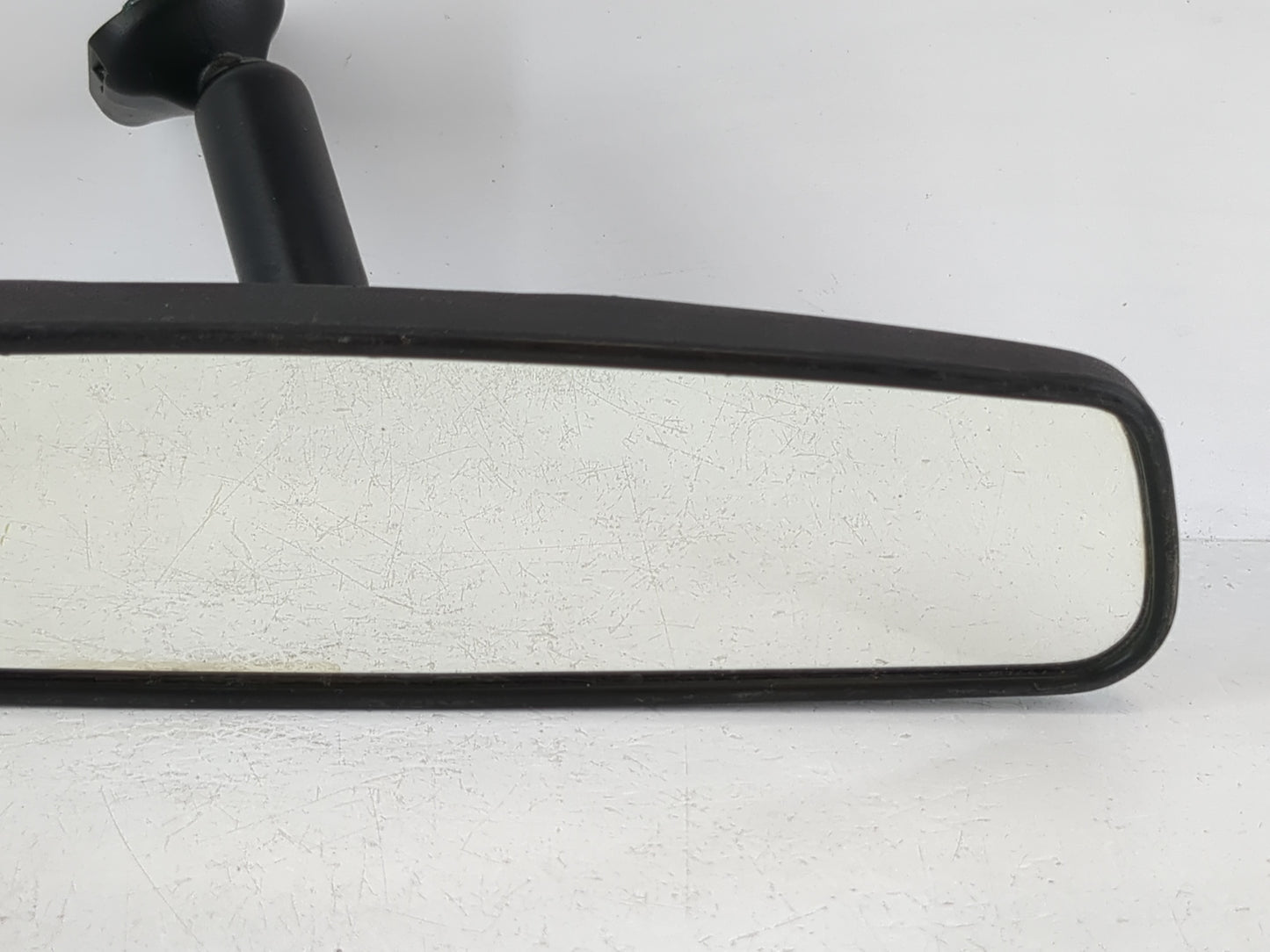 2004-2008 Chrysler Pacifica Interior Rear View Mirror Replacement OEM P/N:E8011083 Fits Fits 2004 2005 2006 2007 2008 OEM Used Auto Parts