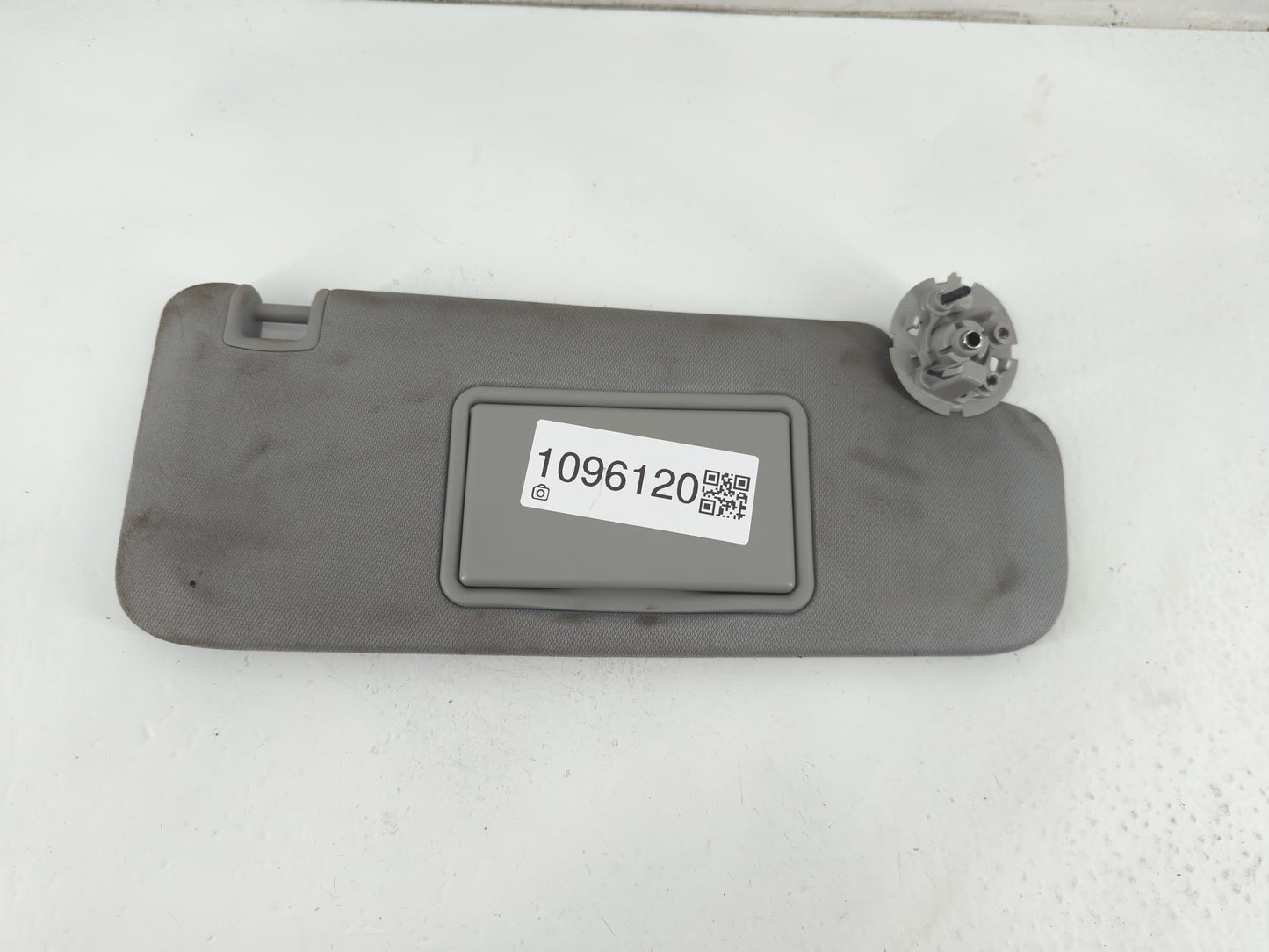 2016-2021 Chevrolet Malibu Sun Visor Shade Replacement Passenger Right Mirror Fits Fits 2016 2017 2018 2019 2020 2021 OEM Used Auto Parts