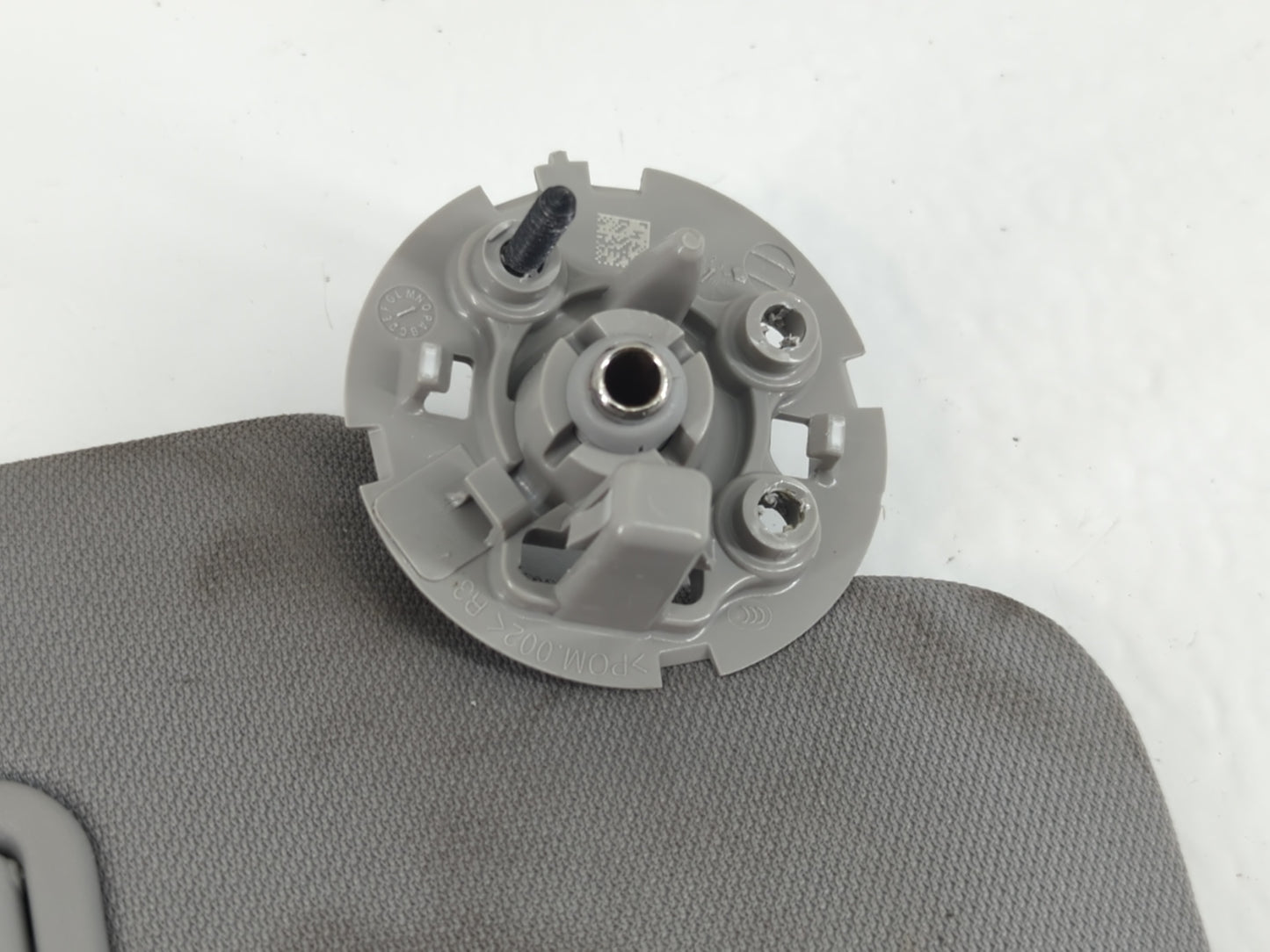 2016-2021 Chevrolet Malibu Sun Visor Shade Replacement Passenger Right Mirror Fits Fits 2016 2017 2018 2019 2020 2021 OEM Used Auto Parts