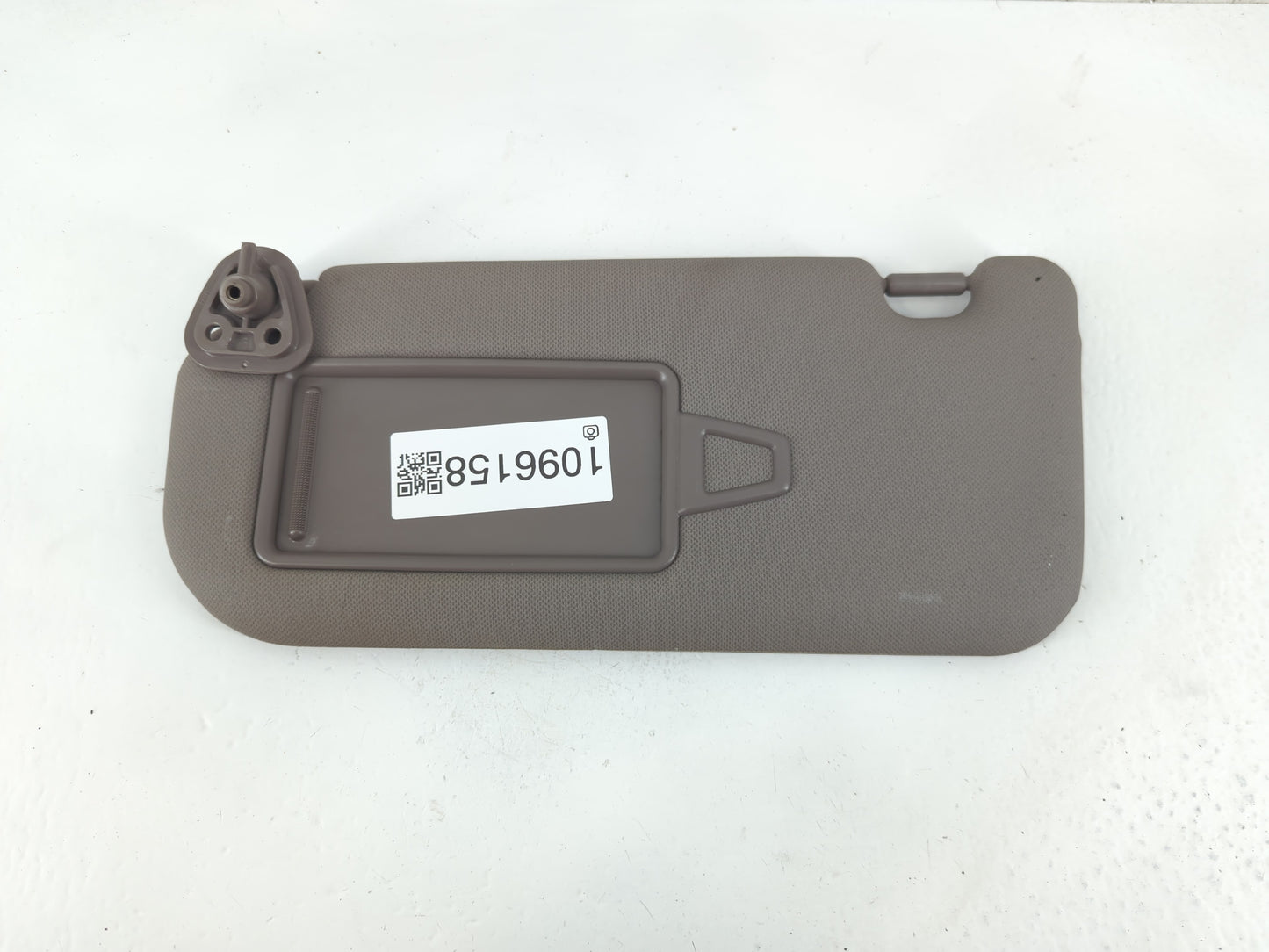 2010-2015 Hyundai Tucson Sun Visor Shade Replacement Driver Left Mirror Fits Fits 2010 2011 2012 2013 2014 2015 OEM Used Auto Parts - Oemusedautoparts1.com