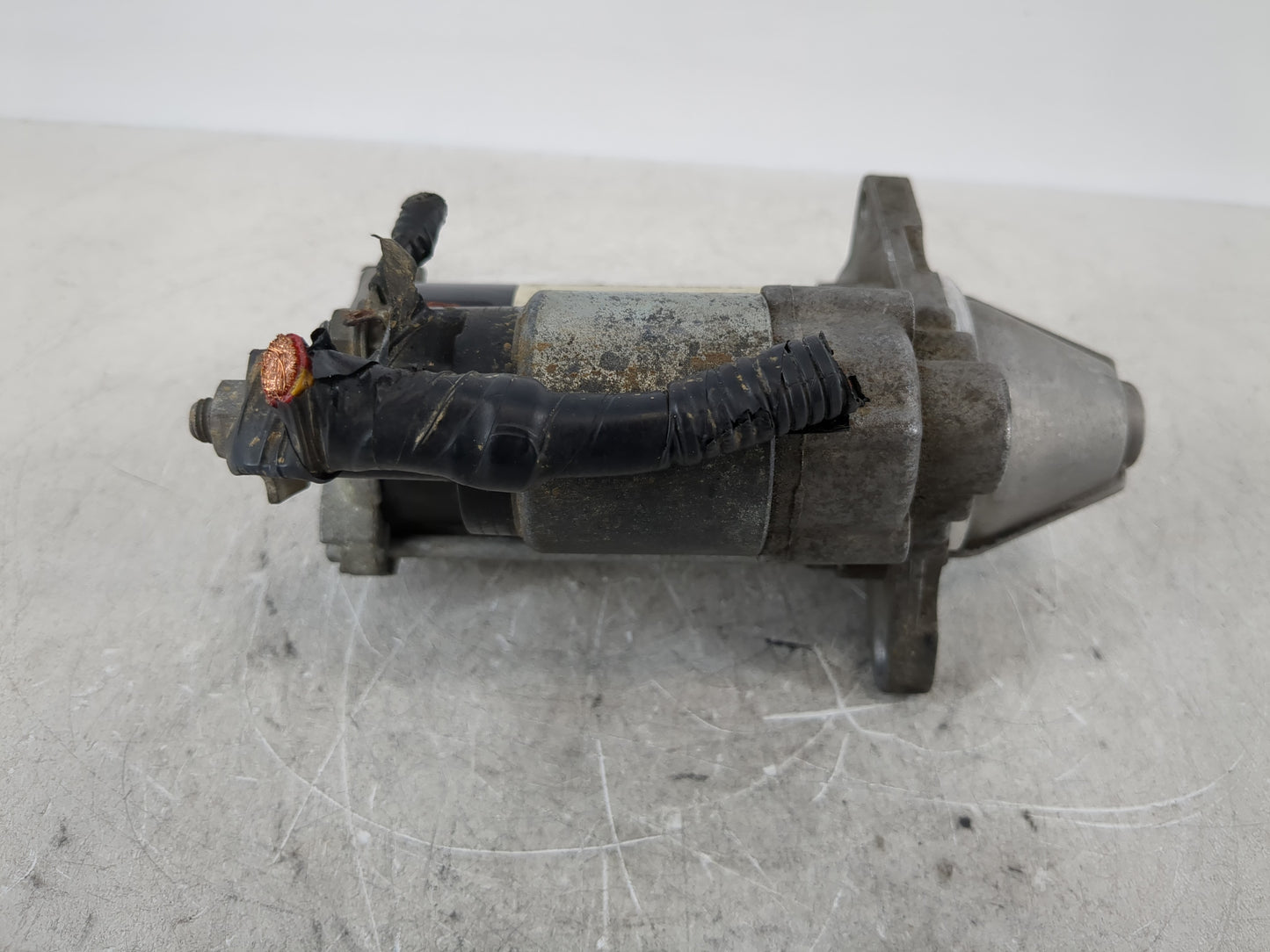 2014-2021 Buick Encore Car Starter Motor Solenoid OEM P/N:25 200 067 Fits Fits 2014 2015 2016 2017 2018 2019 2020 2021 OEM Used Auto Parts