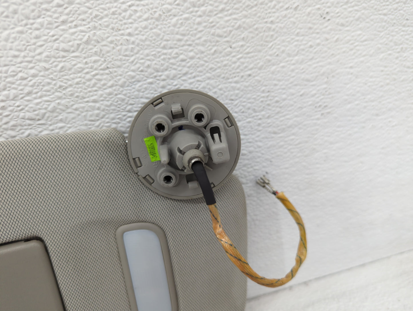 2010-2017 Chevrolet Equinox Sun Visor Shade Replacement Passenger Right Mirror Fits Fits 2010 2011 2012 2013 2014 2015 2016 2017 OEM Used Auto Parts