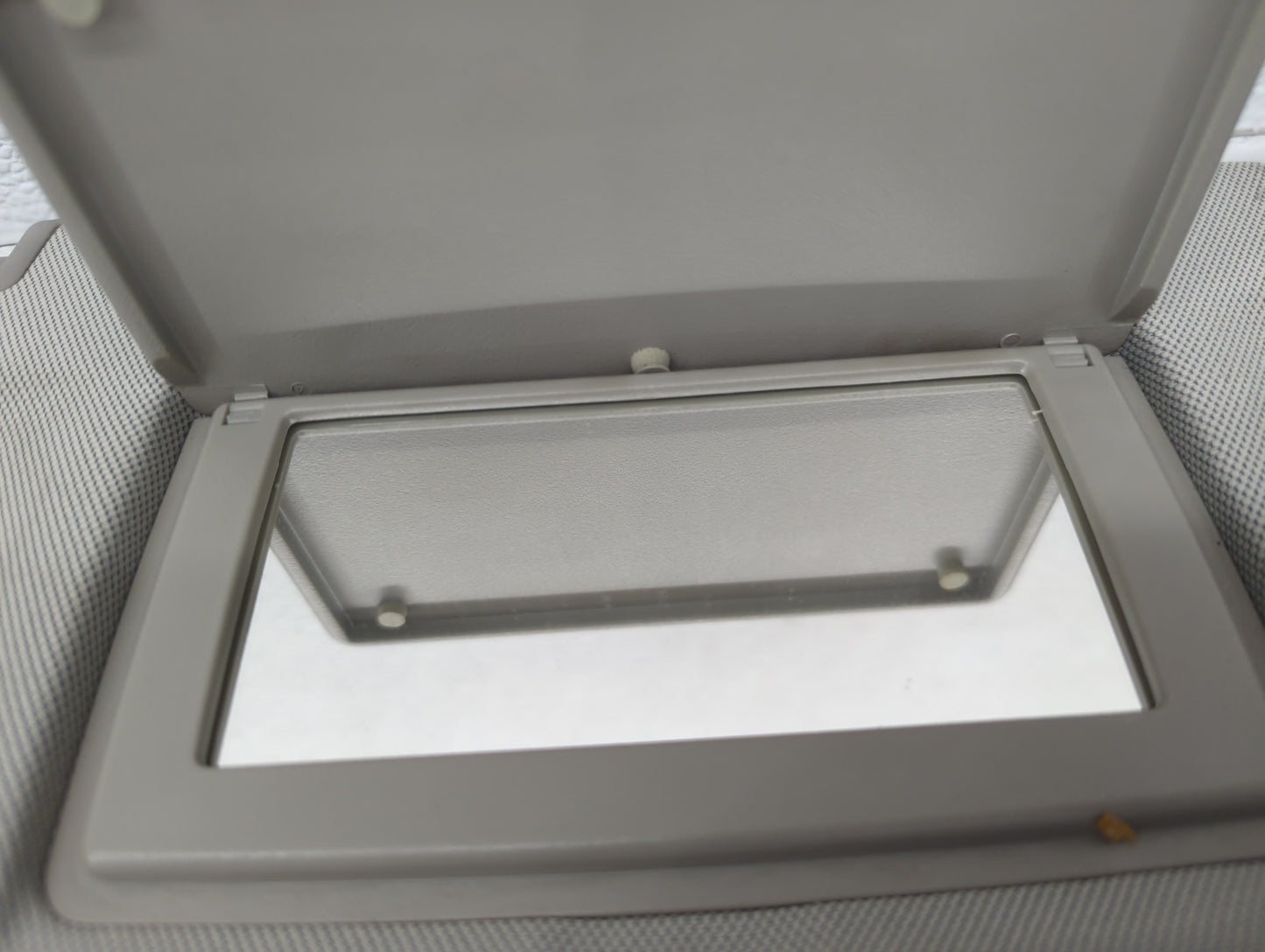 2010-2017 Chevrolet Equinox Sun Visor Shade Replacement Passenger Right Mirror Fits Fits 2010 2011 2012 2013 2014 2015 2016 2017 OEM Used Auto Parts