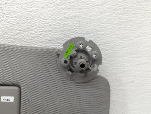 2017-2021 Chevrolet Trax Sun Visor Shade Replacement Passenger Right Mirror Fits Fits 2017 2018 2019 2020 2021 OEM Used Auto Parts