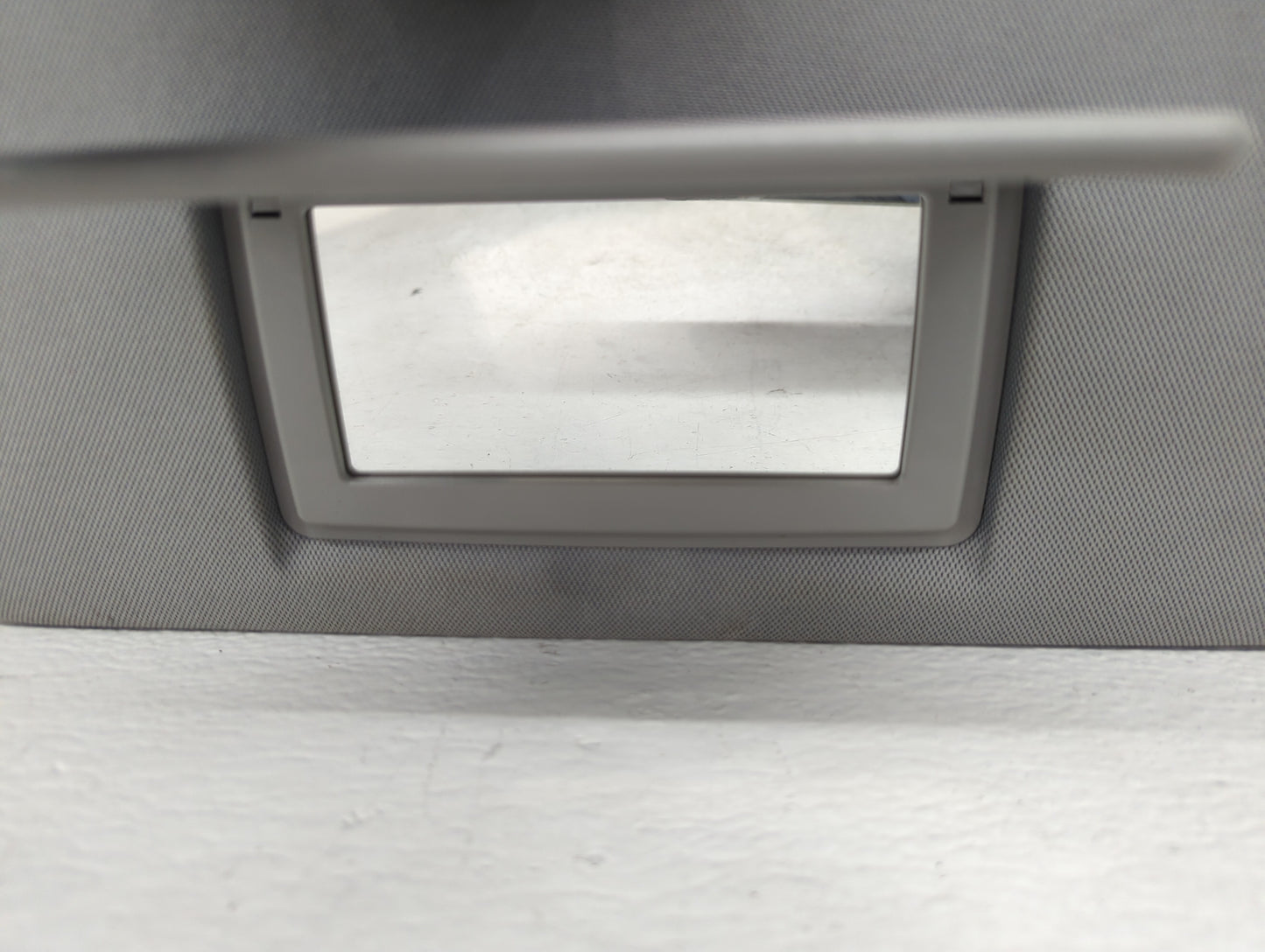 2017-2021 Chevrolet Trax Sun Visor Shade Replacement Passenger Right Mirror Fits Fits 2017 2018 2019 2020 2021 OEM Used Auto Parts