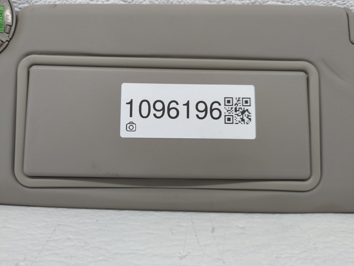 2011-2016 Chevrolet Cruze Sun Visor Shade Replacement Passenger Right Mirror Fits Fits 2011 2012 2013 2014 2015 2016 OEM Used Auto Parts