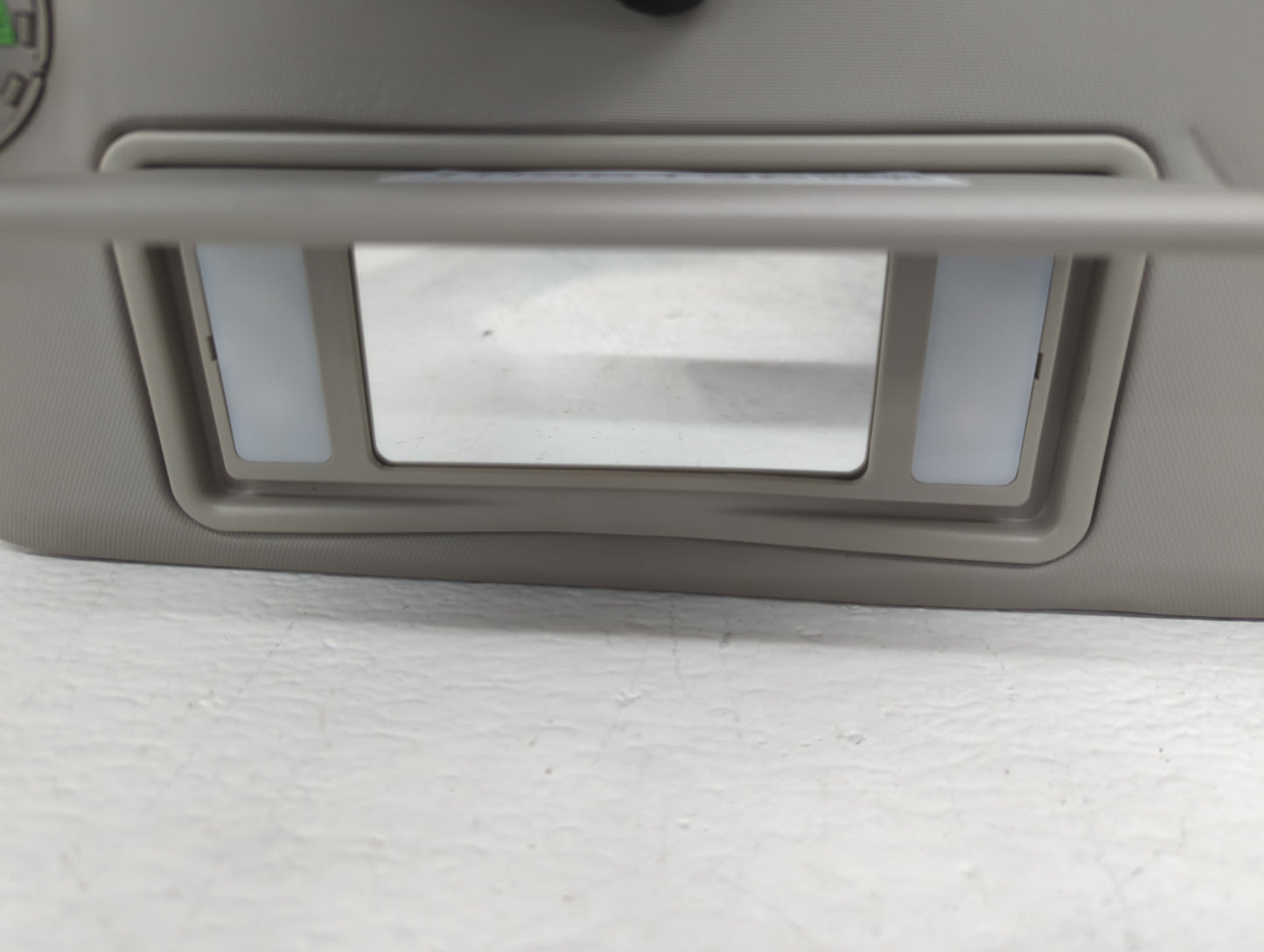 2011-2016 Chevrolet Cruze Sun Visor Shade Replacement Passenger Right Mirror Fits Fits 2011 2012 2013 2014 2015 2016 OEM Used Auto Parts