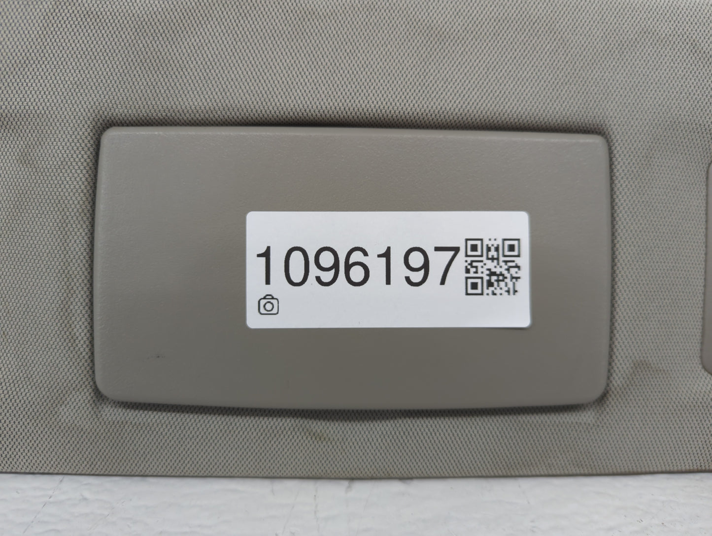 2010-2017 Chevrolet Equinox Sun Visor Shade Replacement Passenger Right Mirror Fits Fits 2010 2011 2012 2013 2014 2015 2016 2017 OEM Used Auto Parts