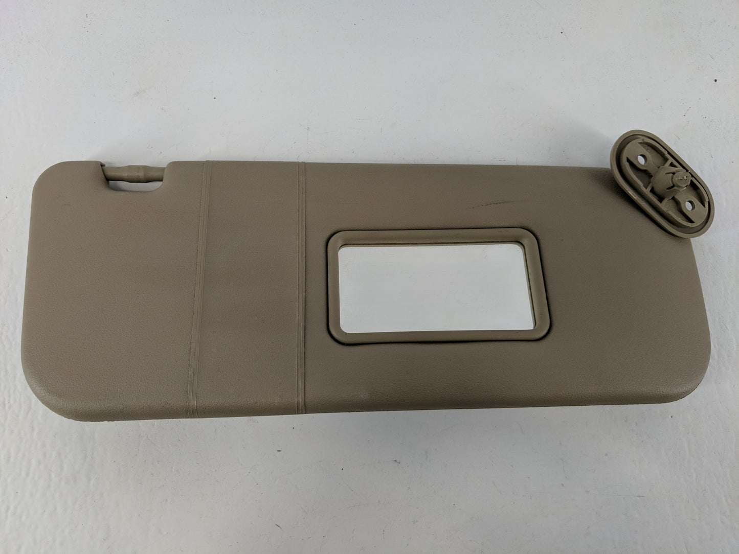 2005-2008 Toyota Corolla Sun Visor Shade Replacement Passenger Right Mirror Fits Fits 2005 2006 2007 2008 OEM Used Auto Parts