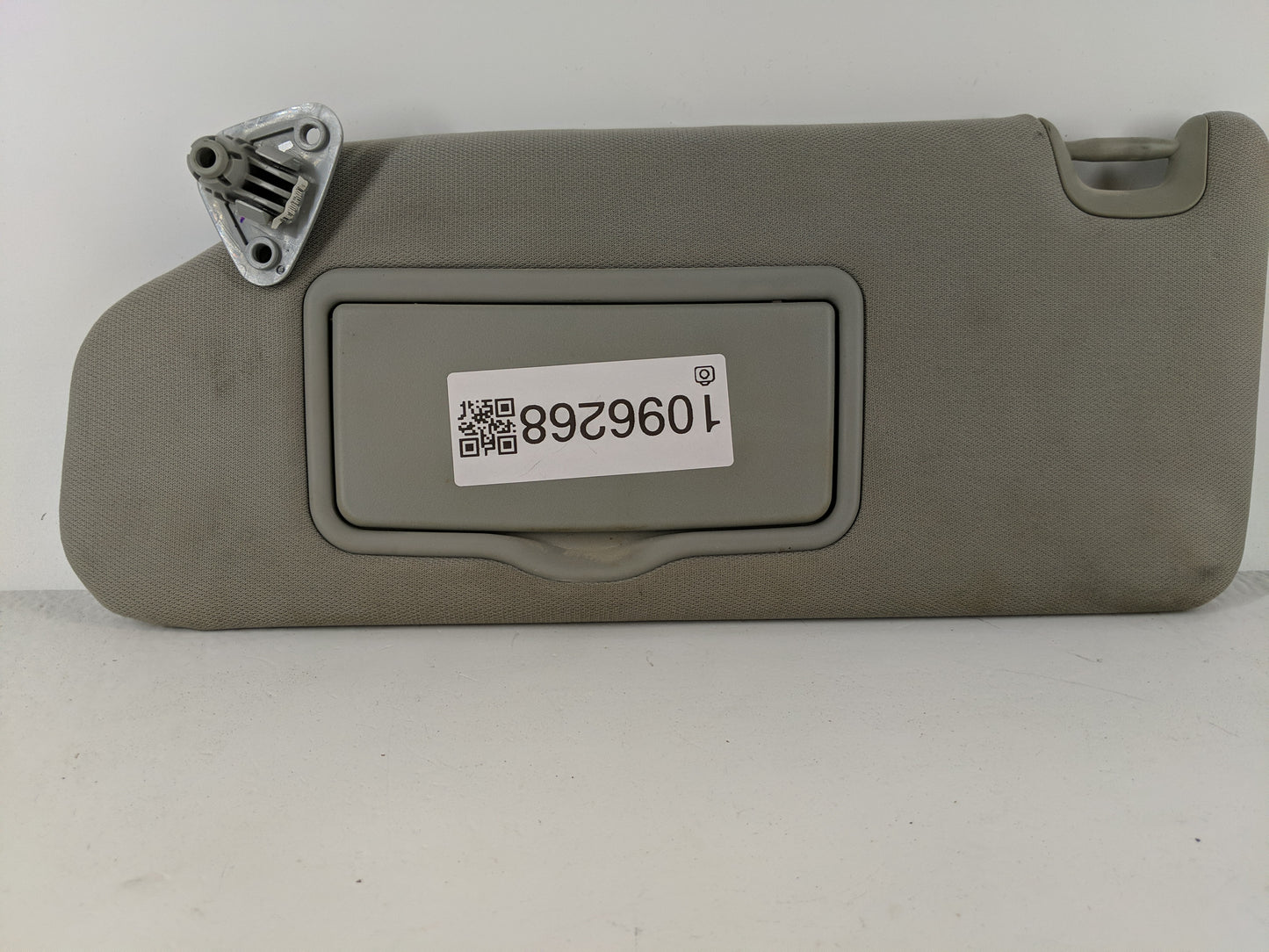 2013-2015 Mitsubishi Outlander Sport Sun Visor Shade Replacement Driver Left Mirror Fits Fits 2013 2014 2015 OEM Used Auto Parts - Oemusedautoparts1.com