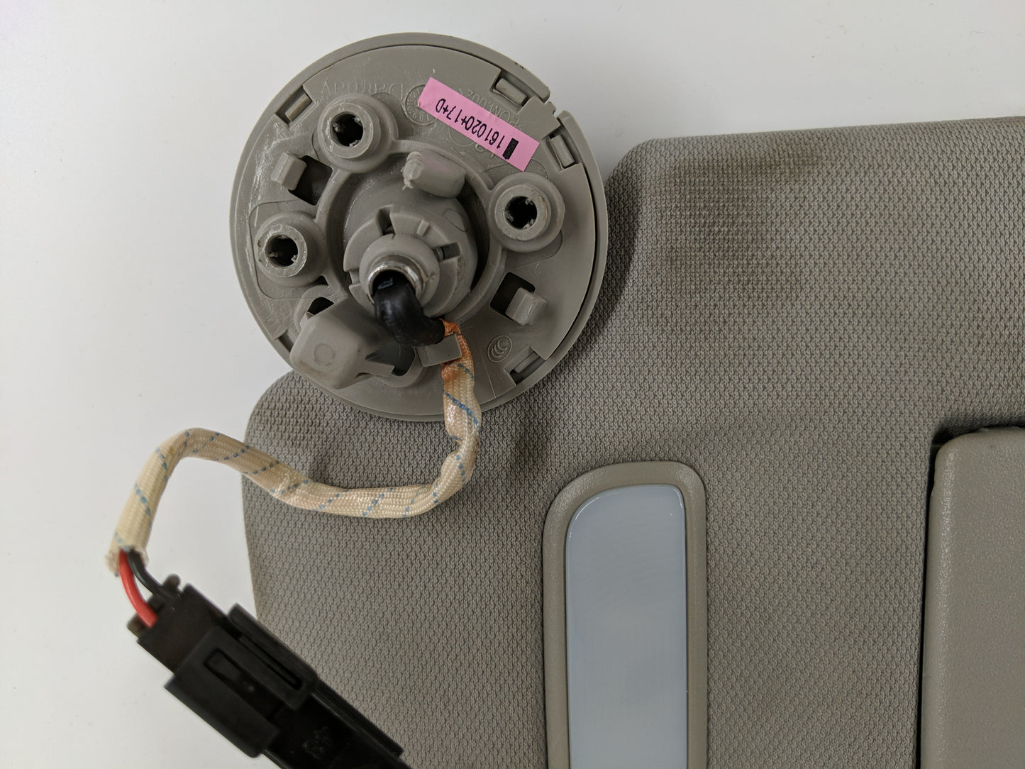 2010-2017 Chevrolet Equinox Sun Visor Shade Replacement Driver Left Mirror Fits Fits 2010 2011 2012 2013 2014 2015 2016 2017 OEM Used Auto Parts