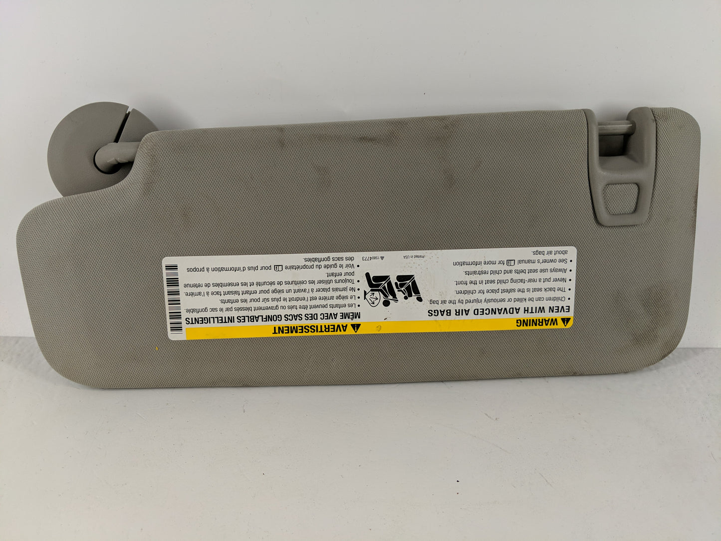 2004-2012 Chevrolet Malibu Sun Visor Shade Replacement Passenger Right Mirror Fits Fits 2004 2005 2008 2009 2010 2011 2012 OEM Used Auto Parts