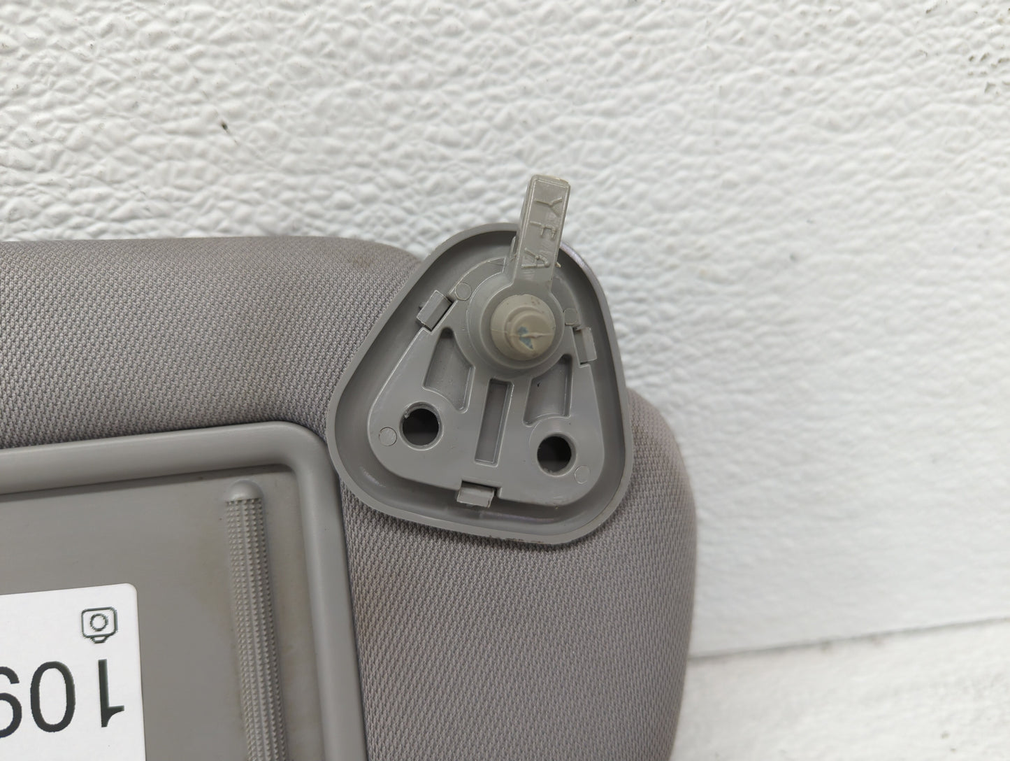 2011-2015 Hyundai Sonata Sun Visor Shade Replacement Passenger Right Mirror Fits Fits 2011 2012 2013 2014 2015 OEM Used Auto Parts - Oemusedautoparts1.com