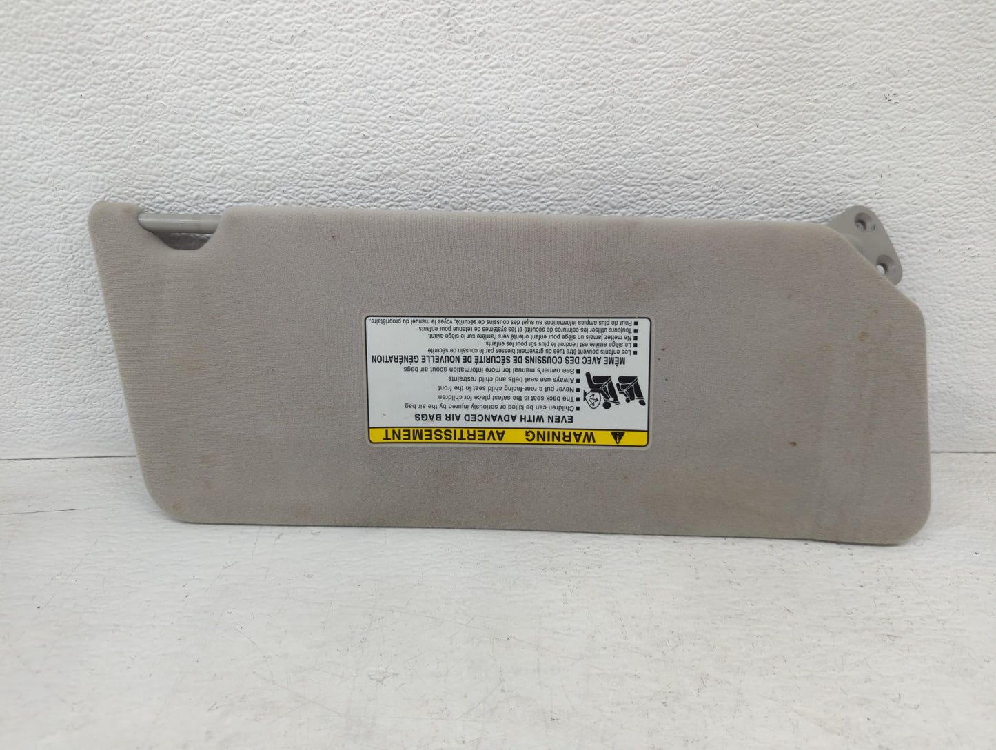 2002-2006 Toyota Camry Sun Visor Shade Replacement Driver Left Mirror Fits Fits 2002 2003 2004 2005 2006 OEM Used Auto Parts