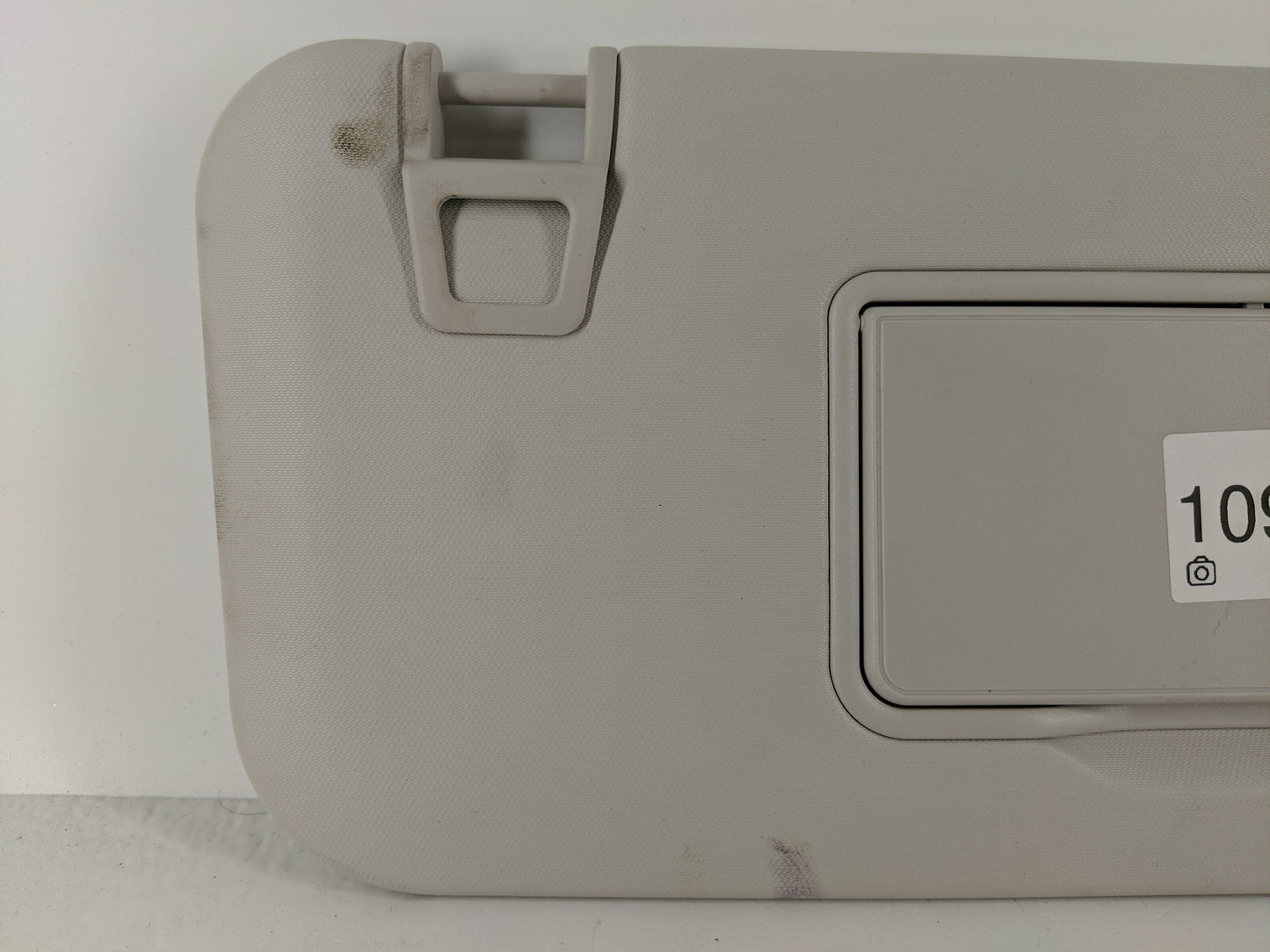 2021-2022 Ford Escape Sun Visor Shade Replacement Passenger Right Mirror Fits Fits 2021 2022 OEM Used Auto Parts