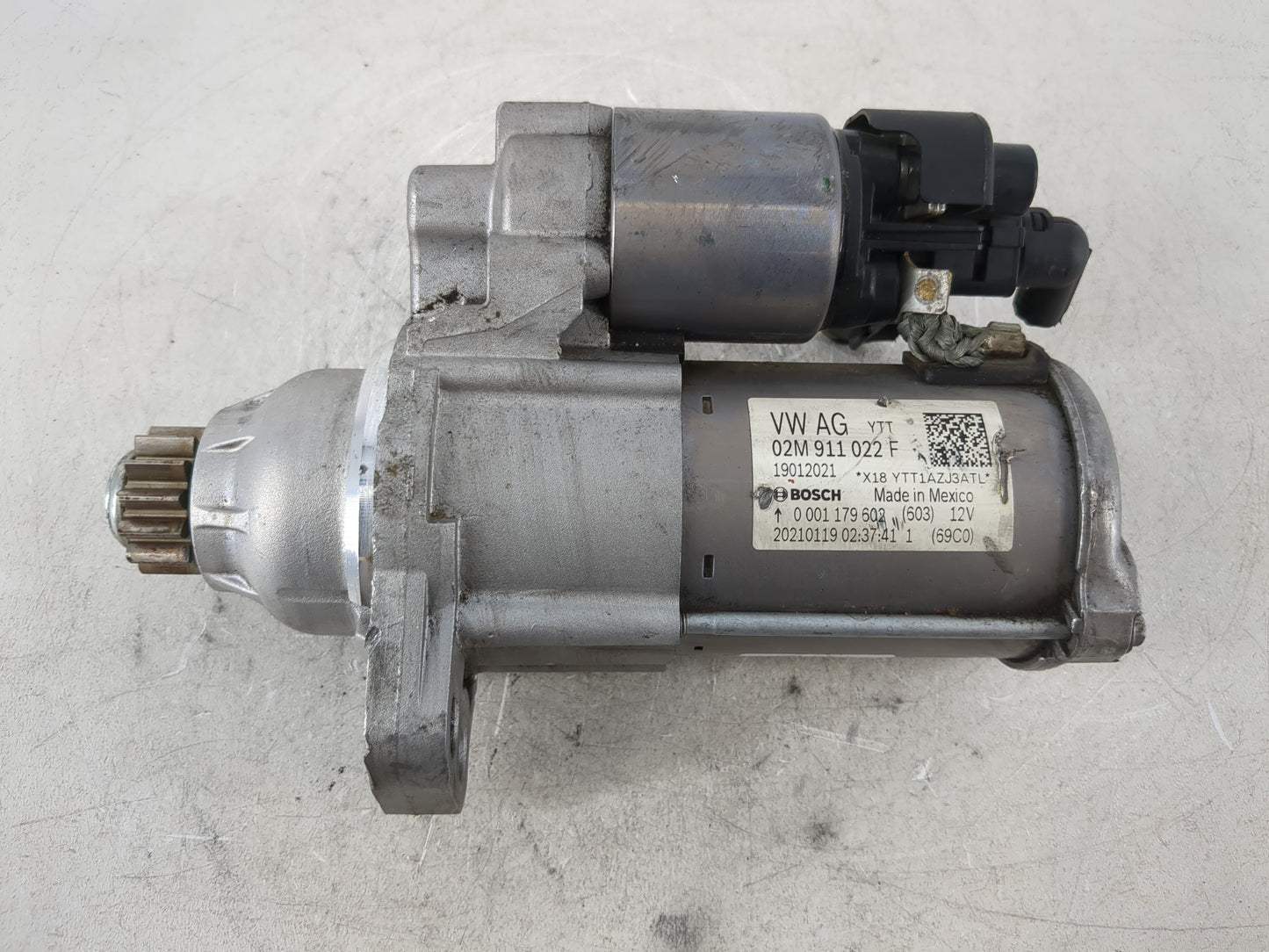 2018-2022 Volkswagen Tiguan Car Starter Motor Solenoid OEM P/N:02M 911 022 F Fits Fits 2018 2019 2020 2021 2022 OEM Used Auto Parts