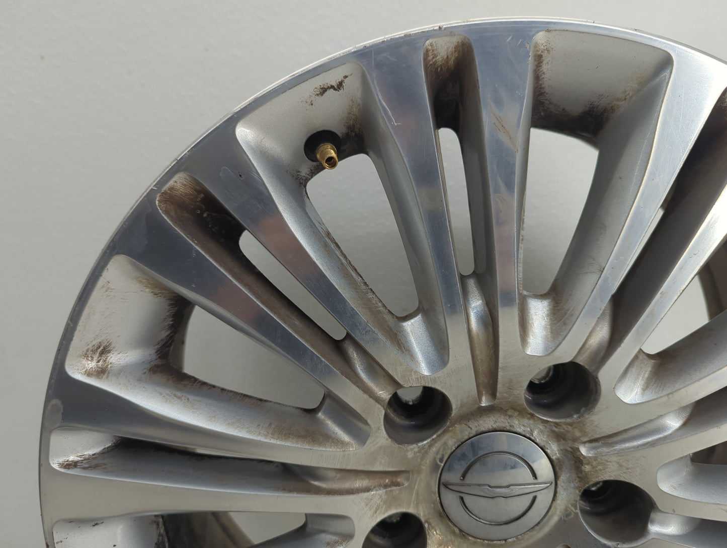 2011-2016 Chrysler Town & Country Oem Wheel Rim