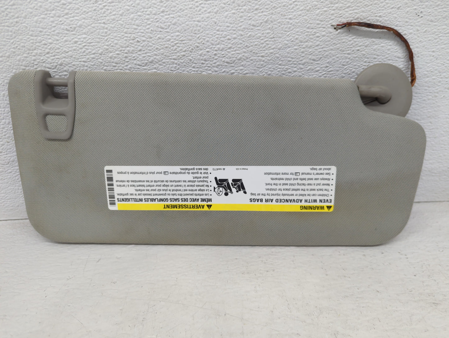 2010-2017 Chevrolet Equinox Sun Visor Shade Replacement Driver Left Mirror Fits Fits 2010 2011 2012 2013 2014 2015 2016 2017 OEM Used Auto Parts