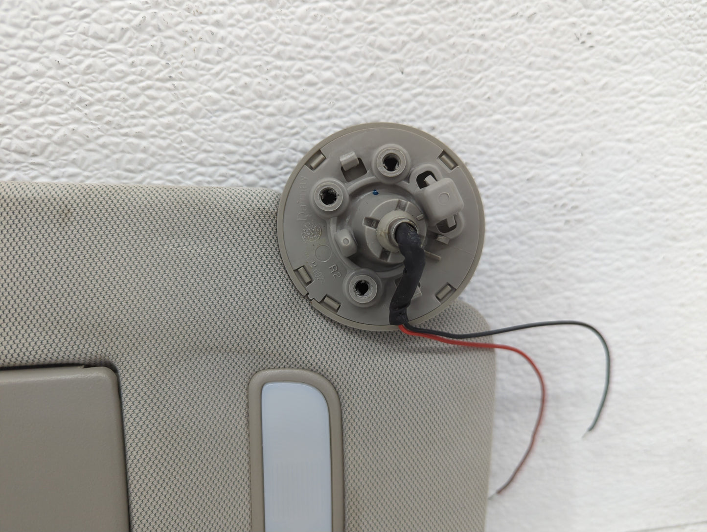 2010-2017 Chevrolet Equinox Sun Visor Shade Replacement Passenger Right Mirror Fits Fits 2010 2011 2012 2013 2014 2015 2016 2017 OEM Used Auto Parts