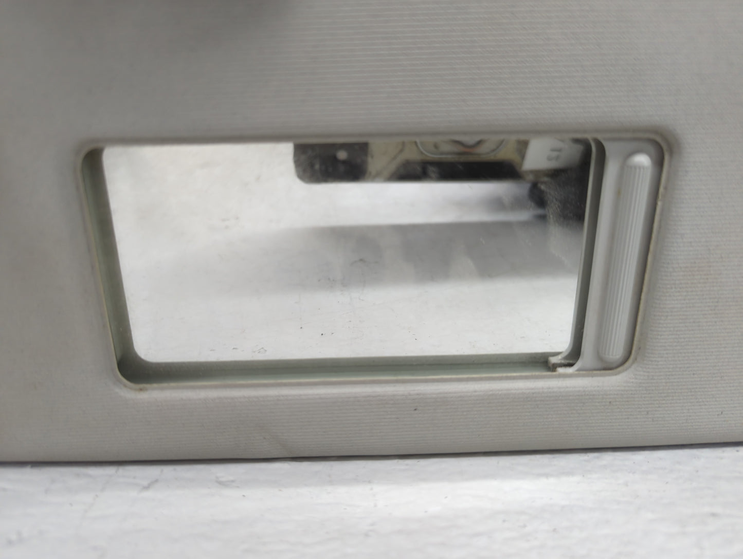 2009-2017 Volkswagen Cc Sun Visor Shade Replacement Driver Left Mirror Fits OEM Used Auto Parts