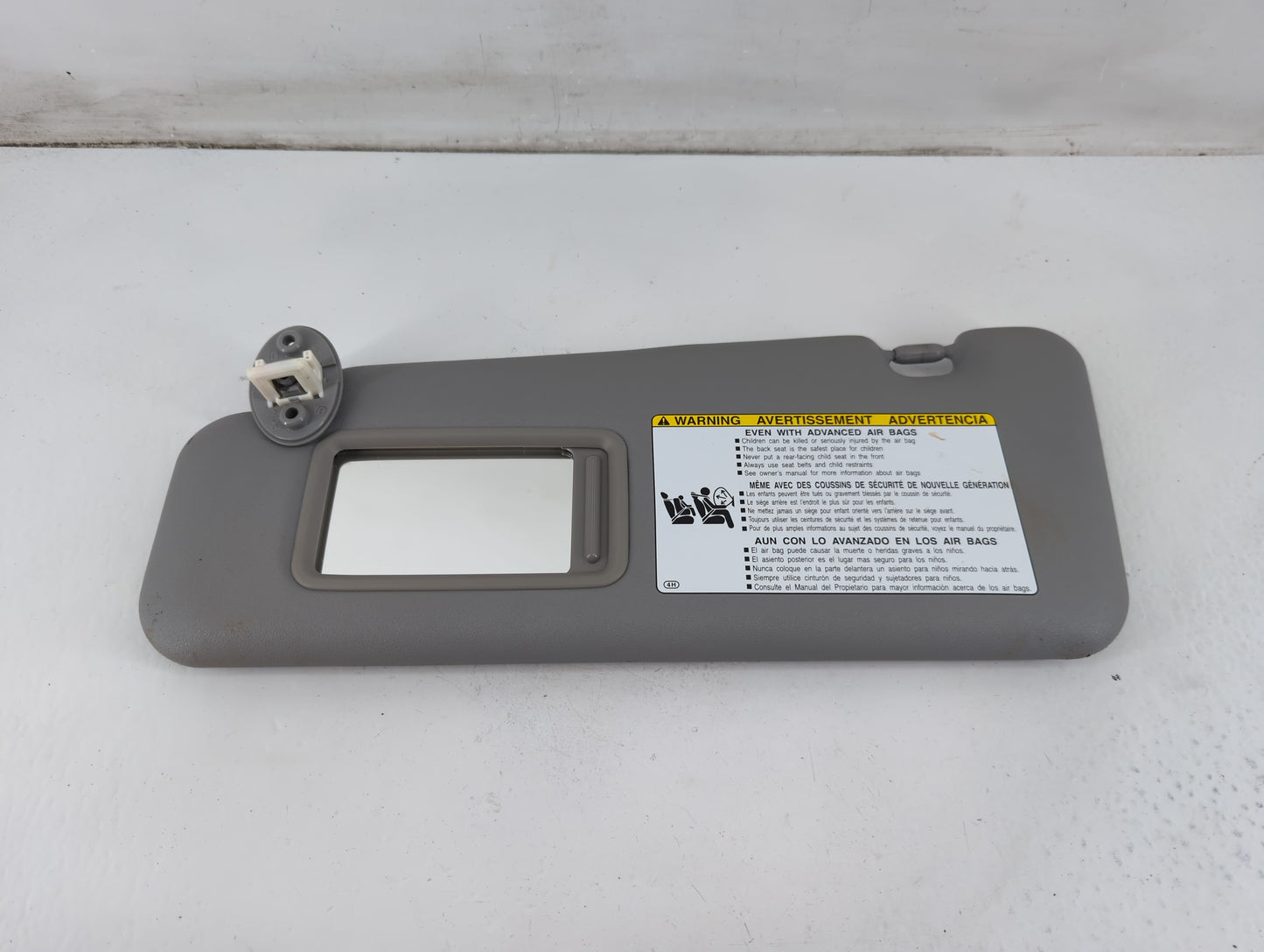 2008-2013 Toyota Highlander Sun Visor Shade Replacement Driver Left Mirror Fits Fits 2008 2009 2010 2011 2012 2013 OEM Used Auto Parts