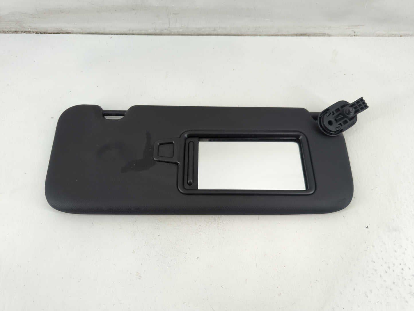 2021-2022 Hyundai Elantra Sun Visor Shade Replacement Driver Left Mirror Fits Fits 2021 2022 OEM Used Auto Parts