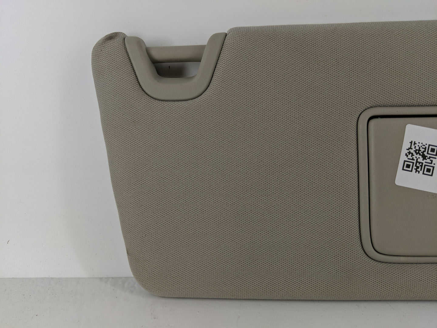 2019-2020 Nissan Altima Sun Visor Shade Replacement Passenger Right Mirror Fits Fits 2019 2020 OEM Used Auto Parts - Oemusedautoparts1.com