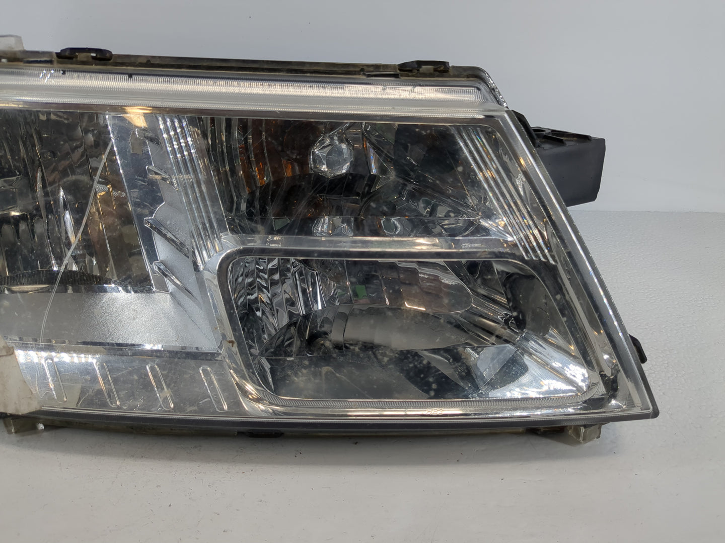 2009-2020 Dodge Journey Passenger Right Oem Head Light Headlight Lamp - Oemusedautoparts1.com