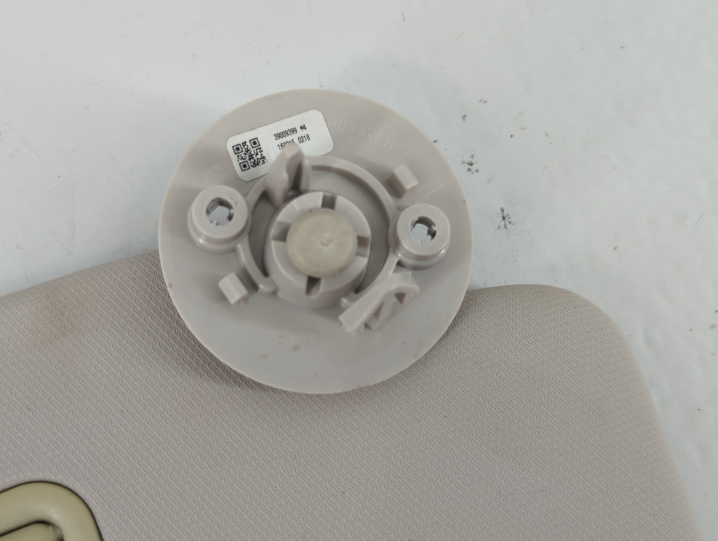 2016 Chevrolet Cruze Sun Visor Shade Replacement Driver Left Mirror Fits OEM Used Auto Parts