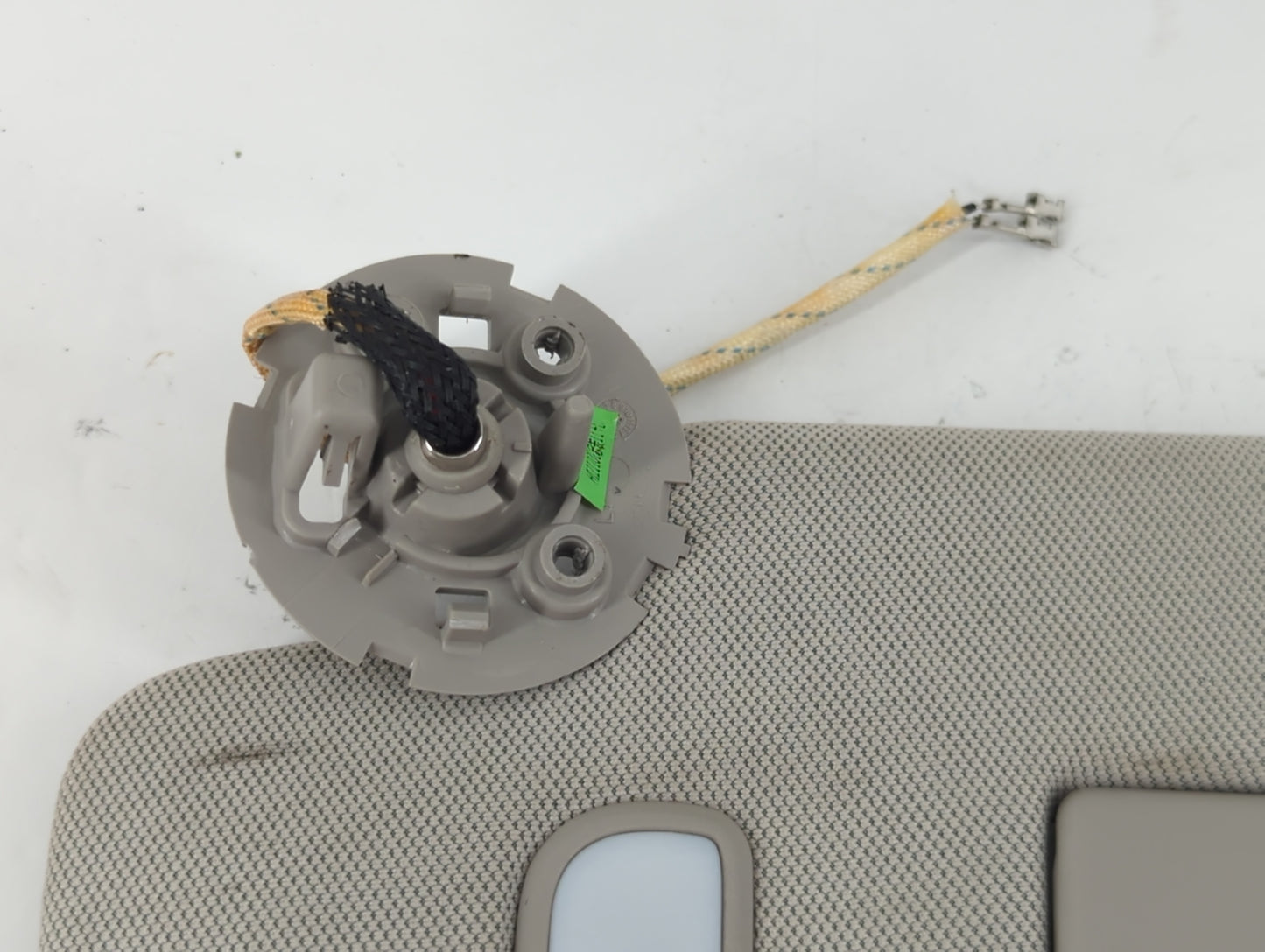 2010-2017 Chevrolet Equinox Sun Visor Shade Replacement Driver Left Mirror Fits Fits 2010 2011 2012 2013 2014 2015 2016 2017 OEM Used Auto Parts