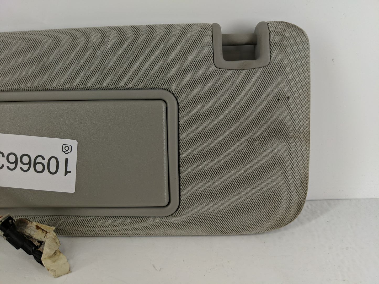 2014-2020 Chevrolet Impala Sun Visor Shade Replacement Driver Left Mirror Fits Fits 2014 2015 2016 2017 2018 2019 2020 OEM Used Auto Parts