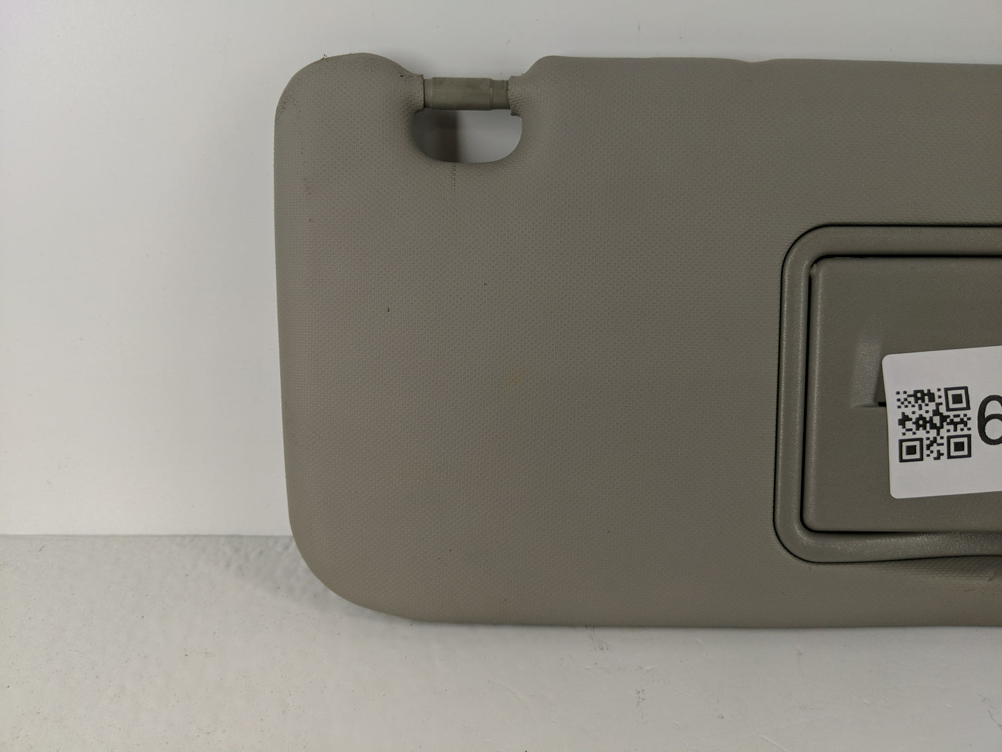 2012-2019 Chevrolet Sonic Sun Visor Shade Replacement Passenger Right Mirror Fits Fits 2012 2013 2014 2015 2016 2017 2018 2019 OEM Used Auto Parts