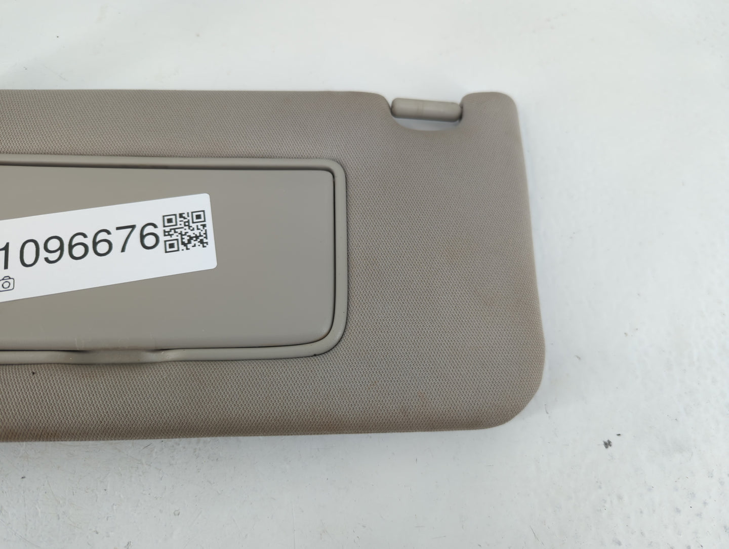 2013-2017 Nissan Altima Sun Visor Shade Replacement Driver Left Mirror Fits Fits 2013 2014 2015 2016 2017 OEM Used Auto Parts - Oemusedautoparts1.com