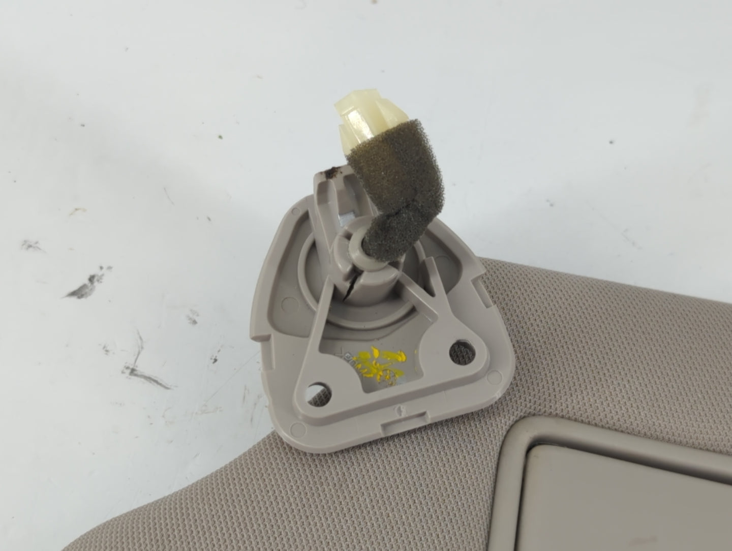 2013-2017 Nissan Altima Sun Visor Shade Replacement Driver Left Mirror Fits Fits 2013 2014 2015 2016 2017 OEM Used Auto Parts - Oemusedautoparts1.com